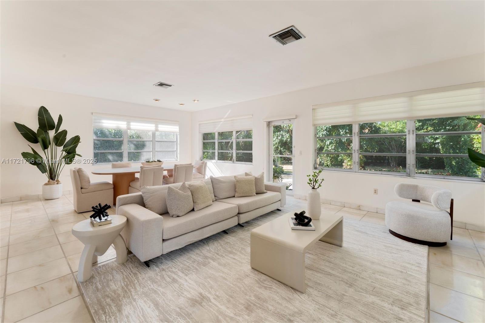5150 La Gorce Dr
