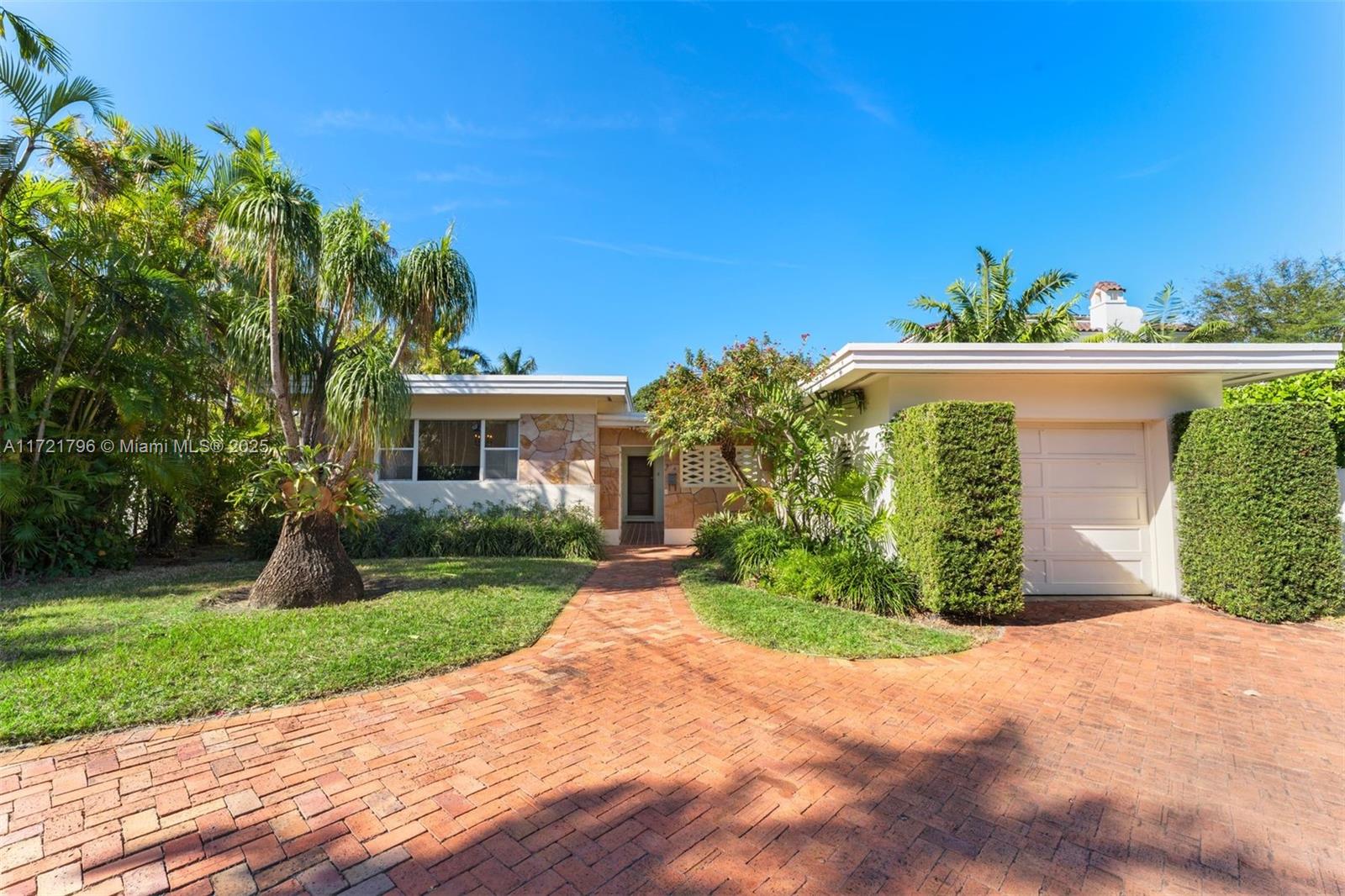 5150 La Gorce Dr
