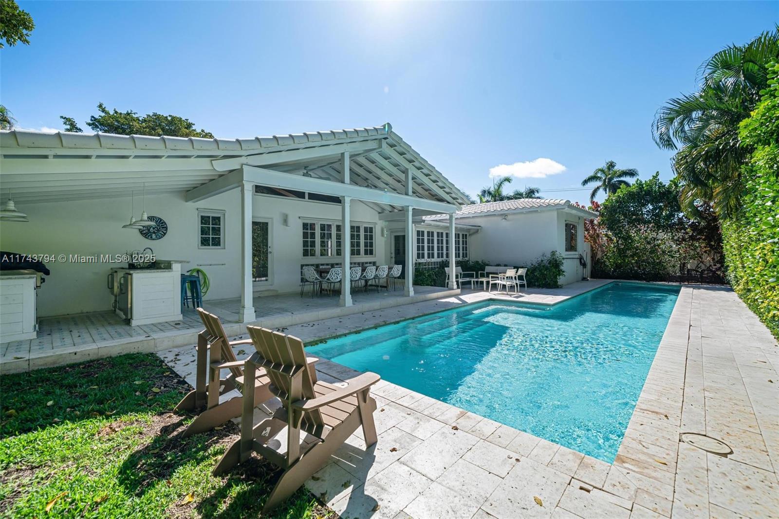 4450 N Jefferson Ave, Miami Beach