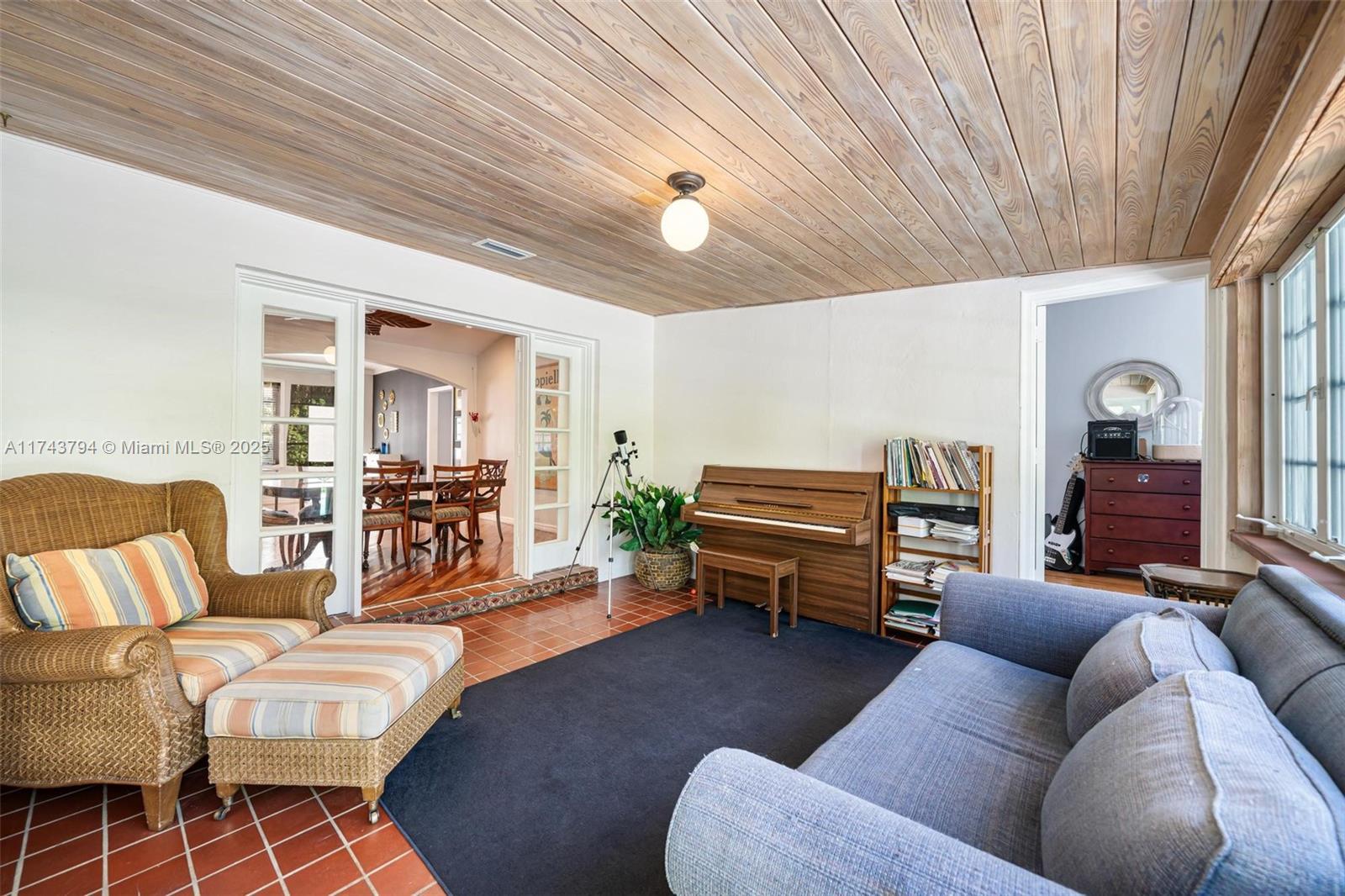 4450 N Jefferson Ave, Miami Beach