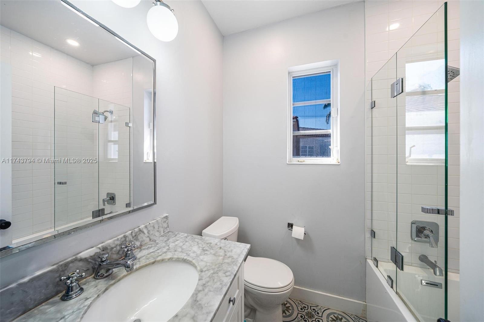 4450 N Jefferson Ave, Miami Beach