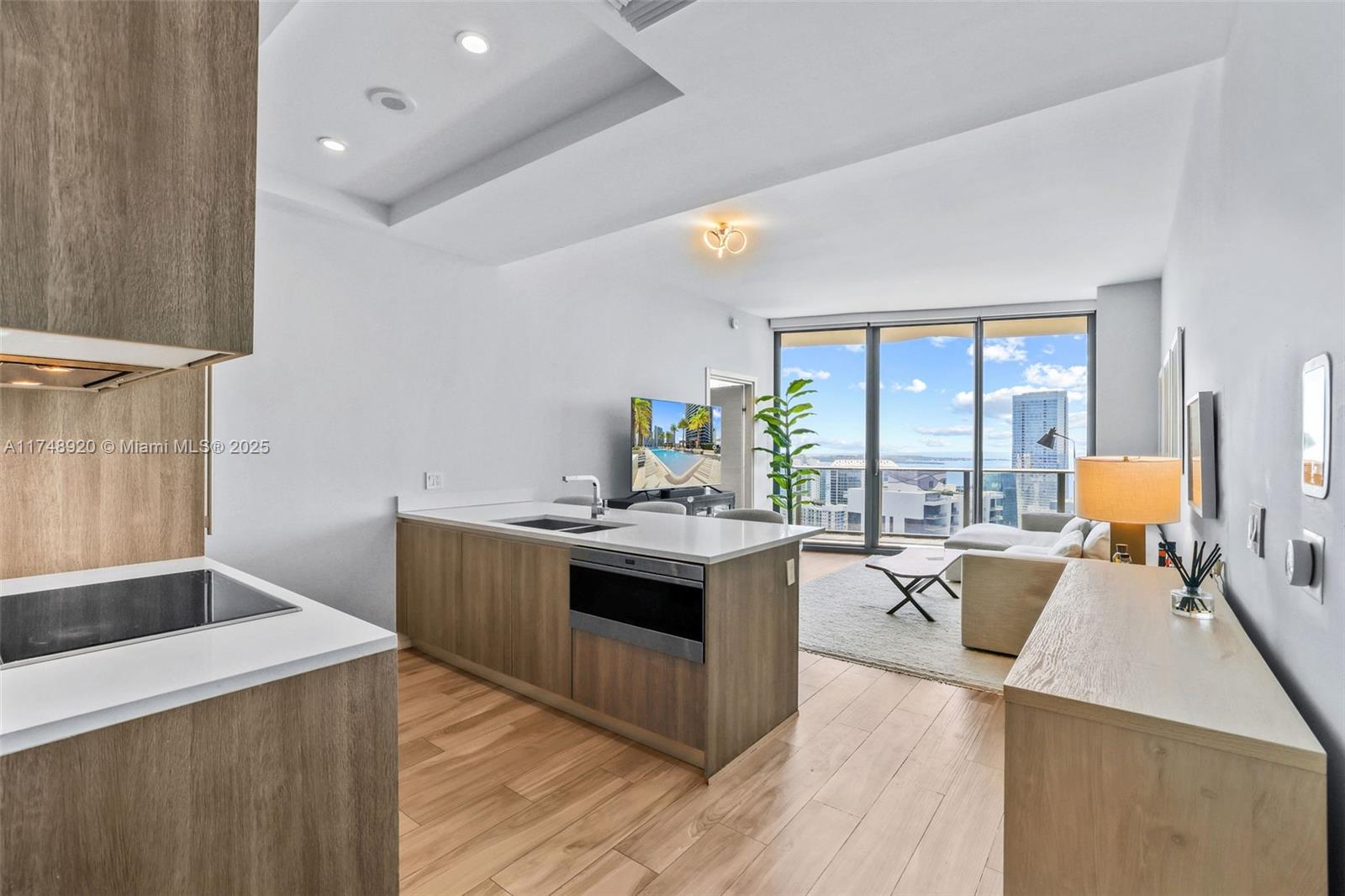 801 S Miami Ave Unit: 5403