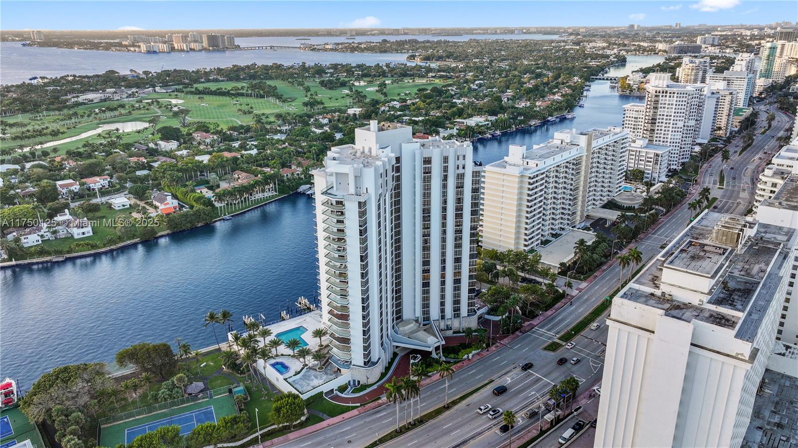 5500 Collins Ave # 802