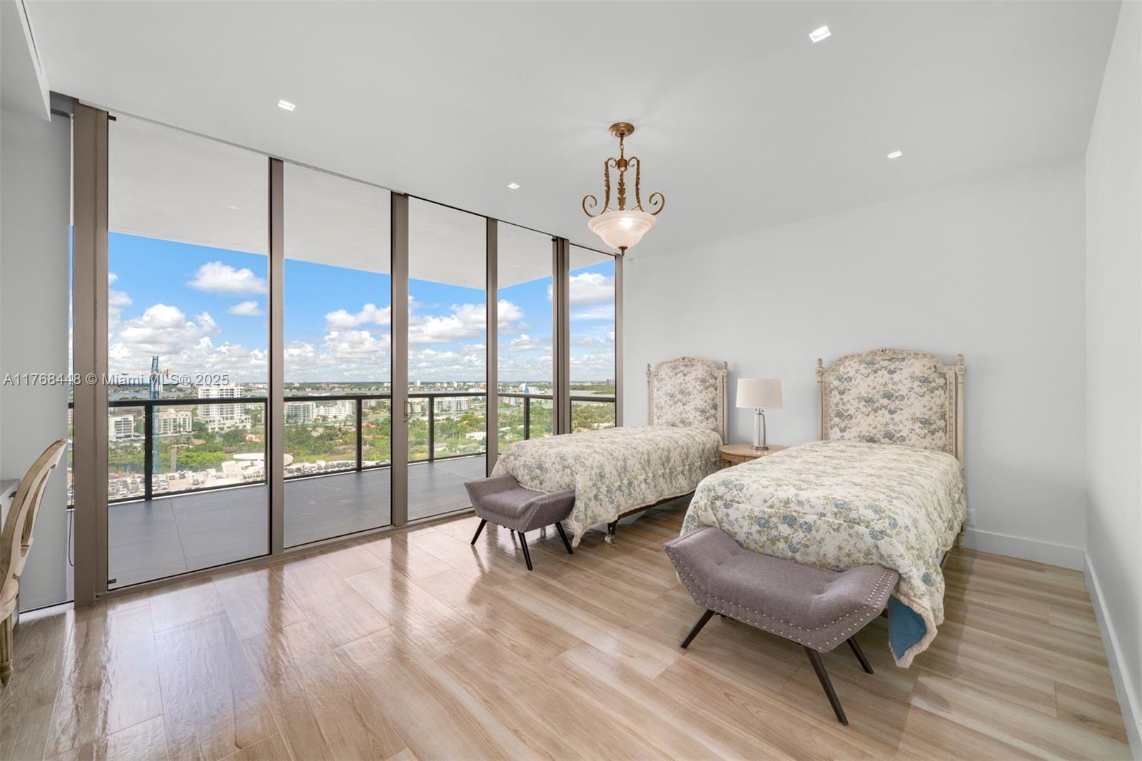 9701 Collins Ave # 1704S