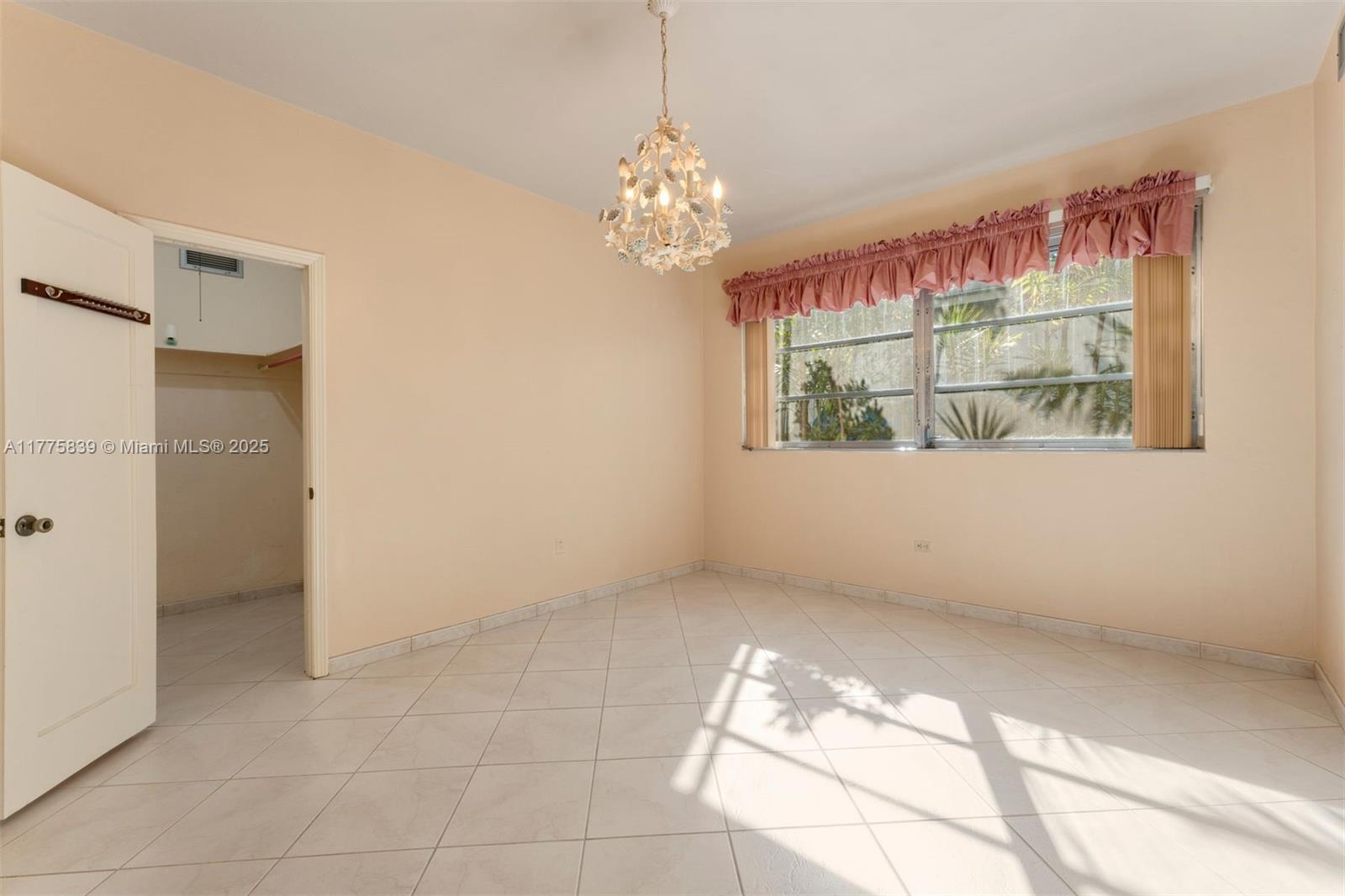 5150 La Gorce Dr