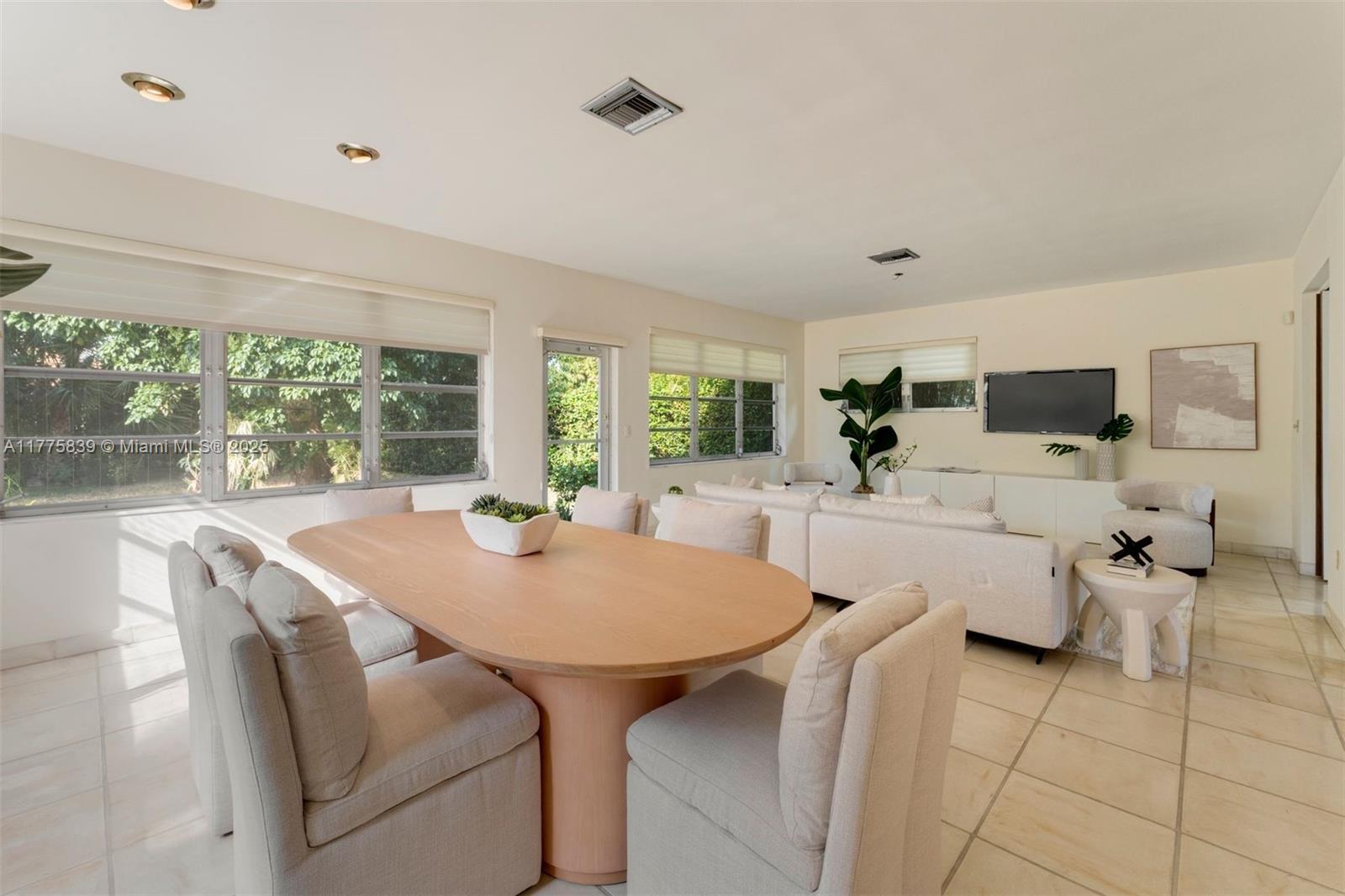 5150 La Gorce Dr