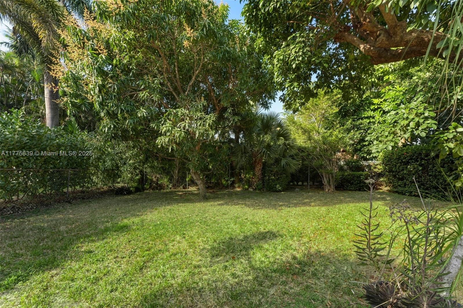 5150 La Gorce Dr