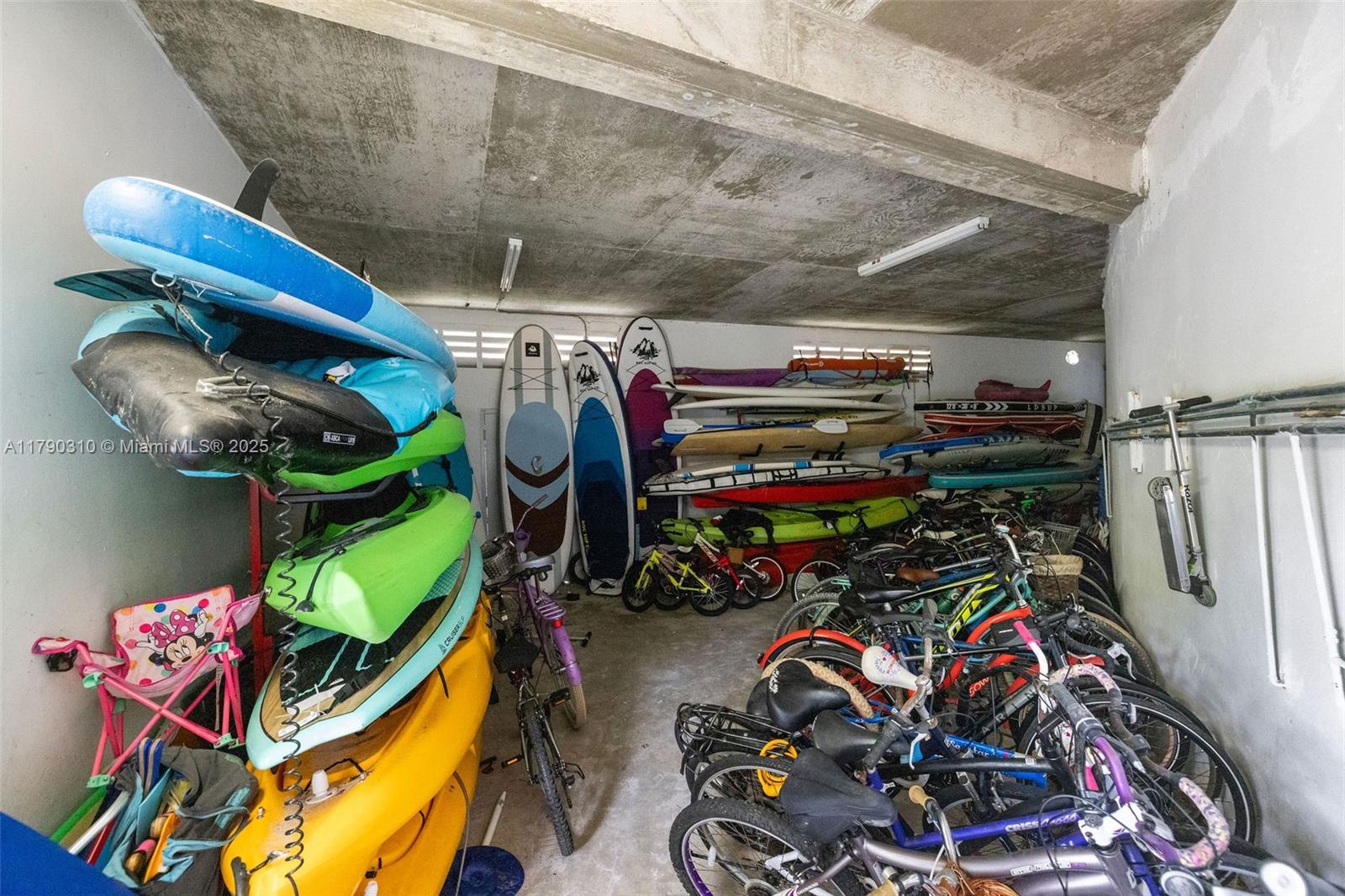 5055 Collins Ave # 6M