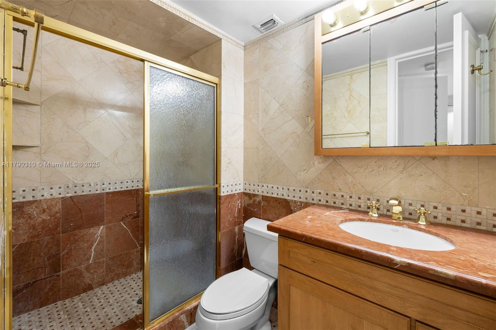 5055 Collins Ave # 6M