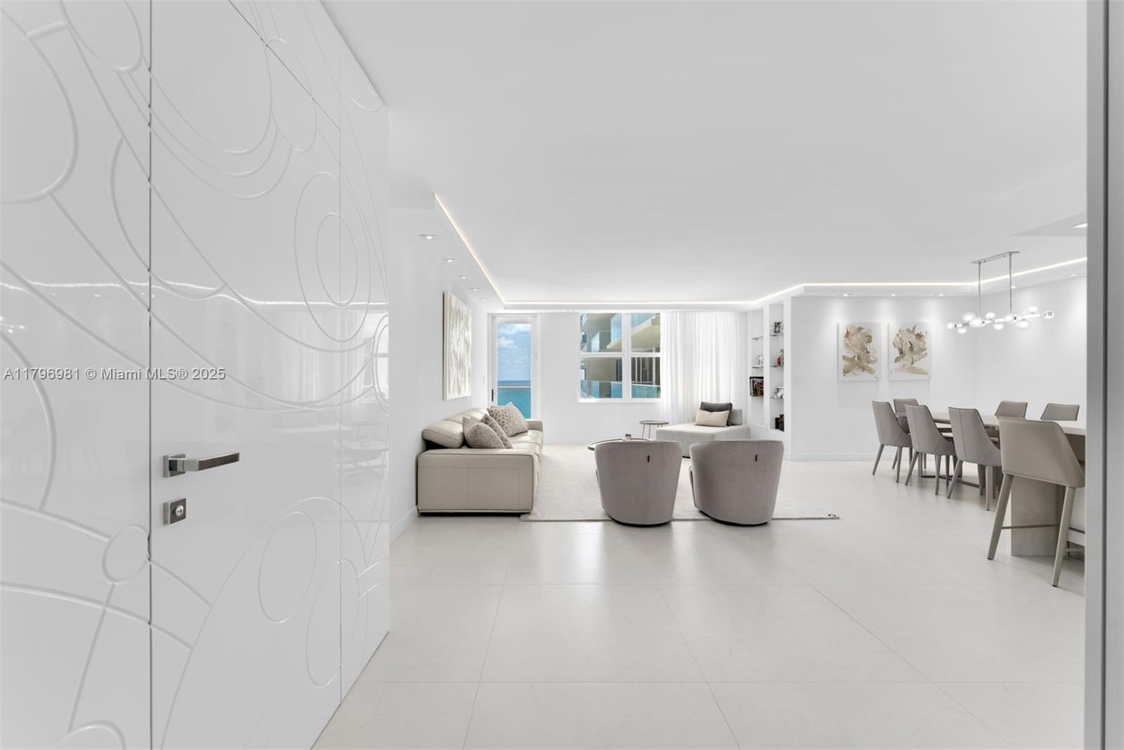 9801 Collins Ave # 17P