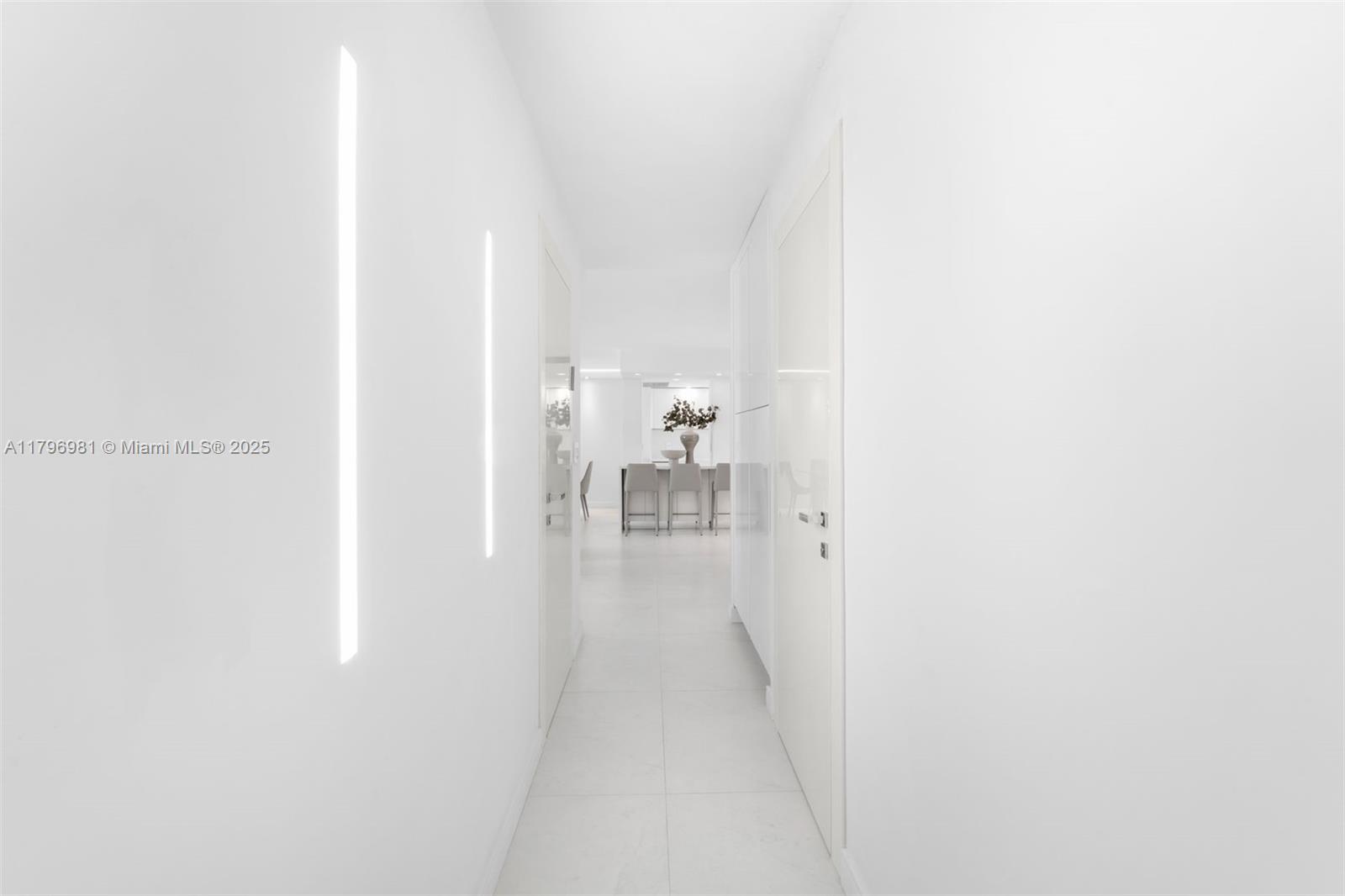 9801 Collins Ave # 17P