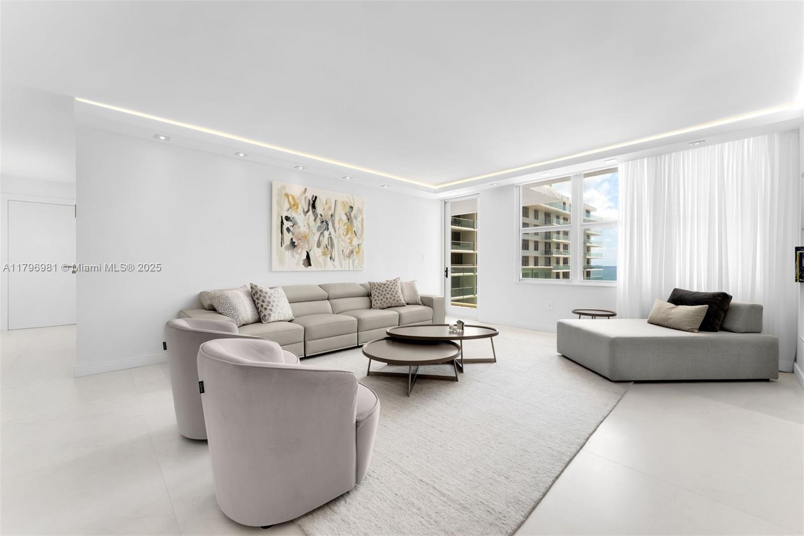 9801 Collins Ave # 17P