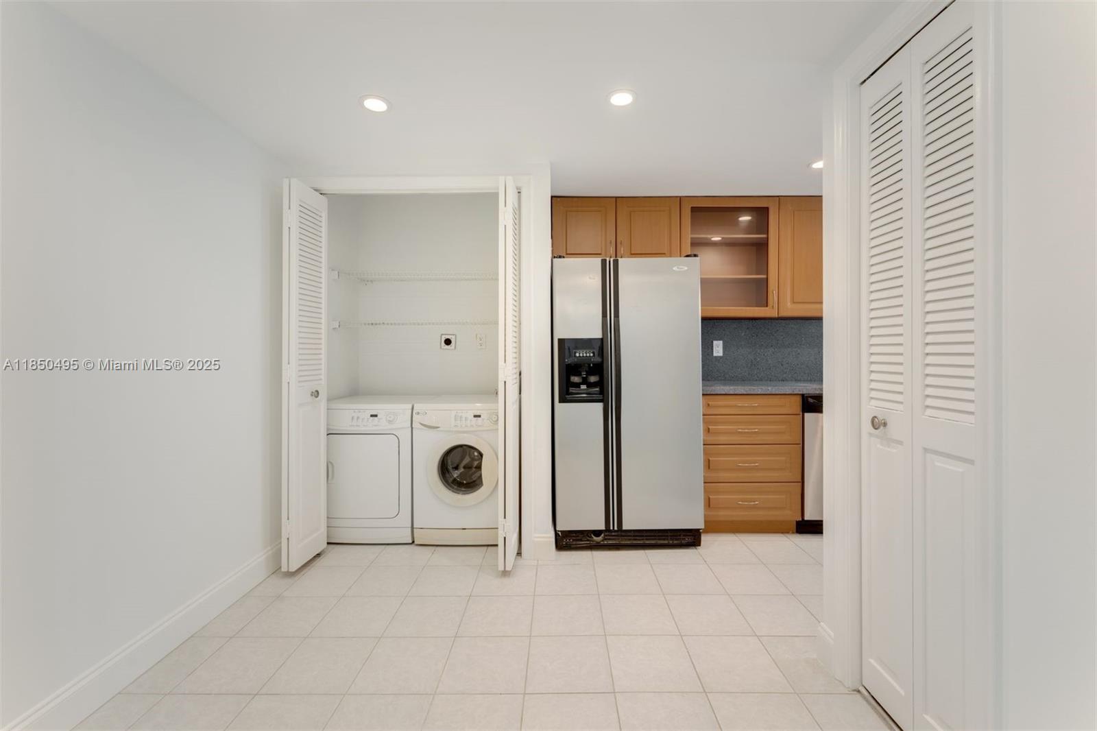 9801 Collins Ave # 18H