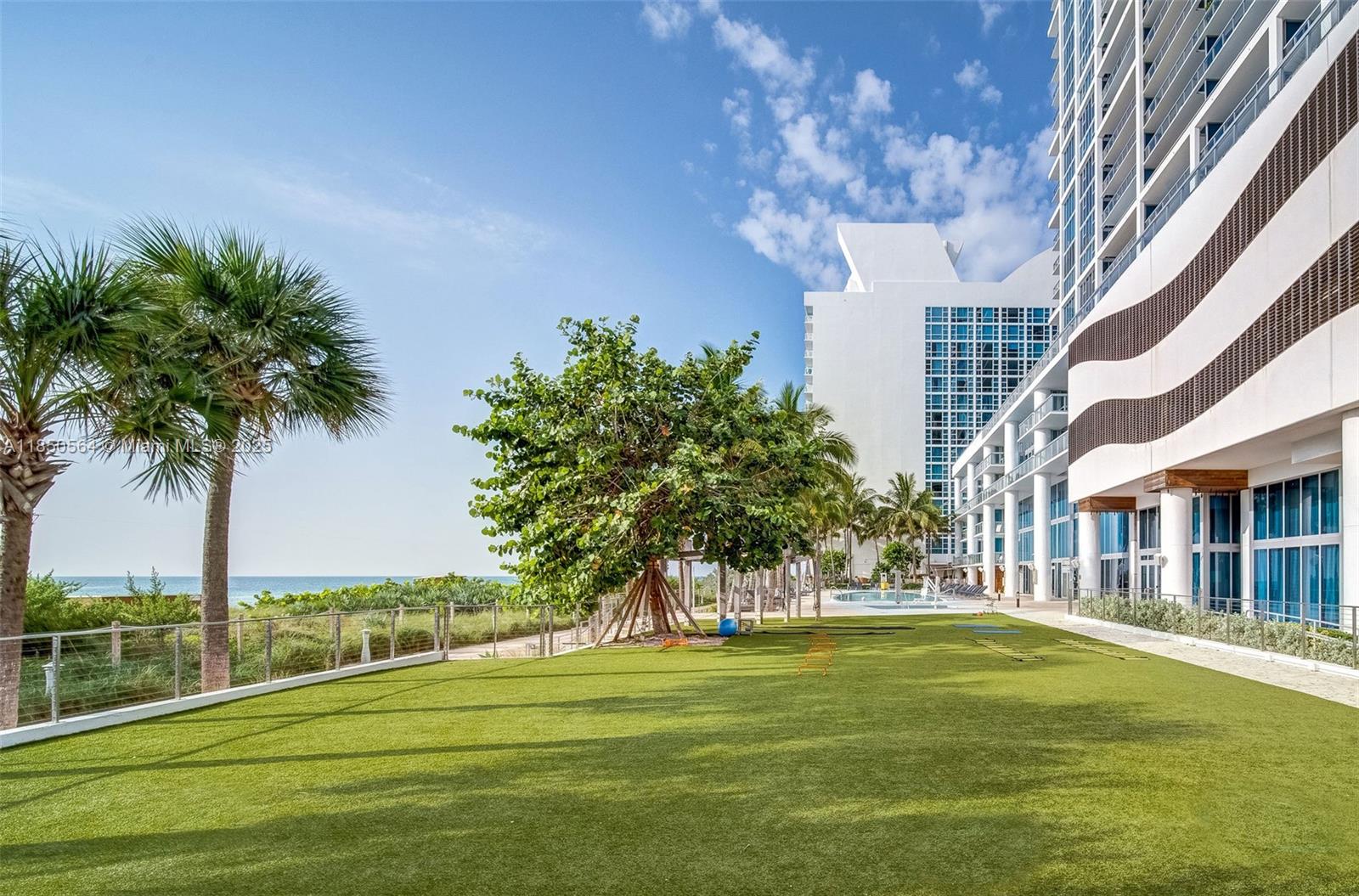 6799 Collins Ave # 1101