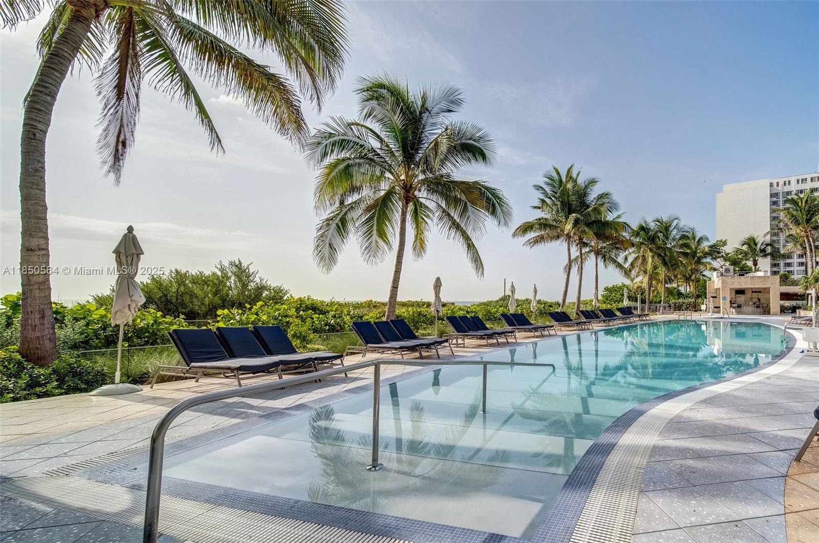 6799 Collins Ave # 1101
