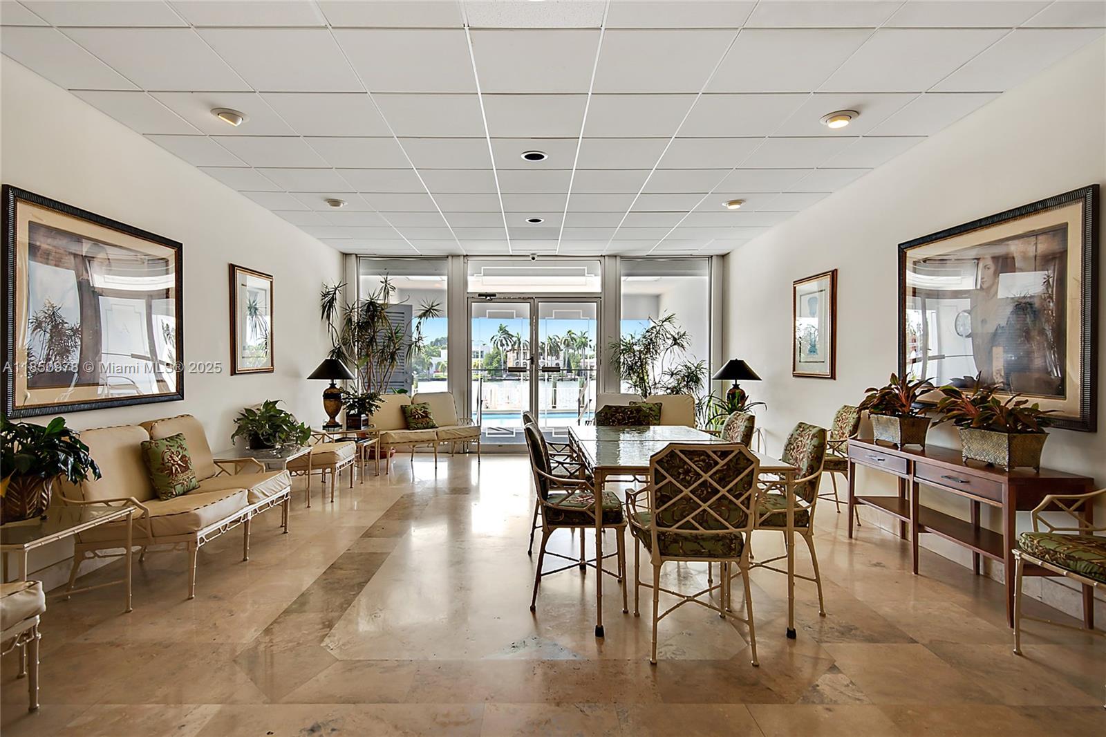 5640 Collins Ave # 7B