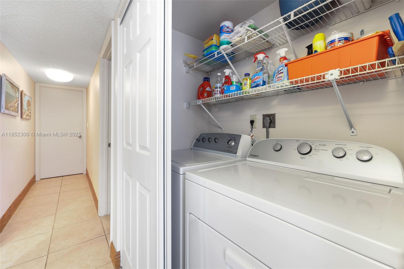 5415 Collins Ave # 407