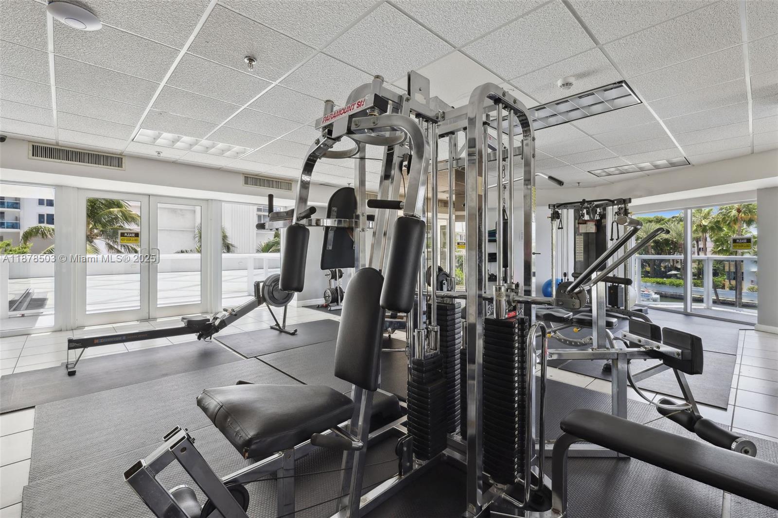 2401 Collins Ave # 1712