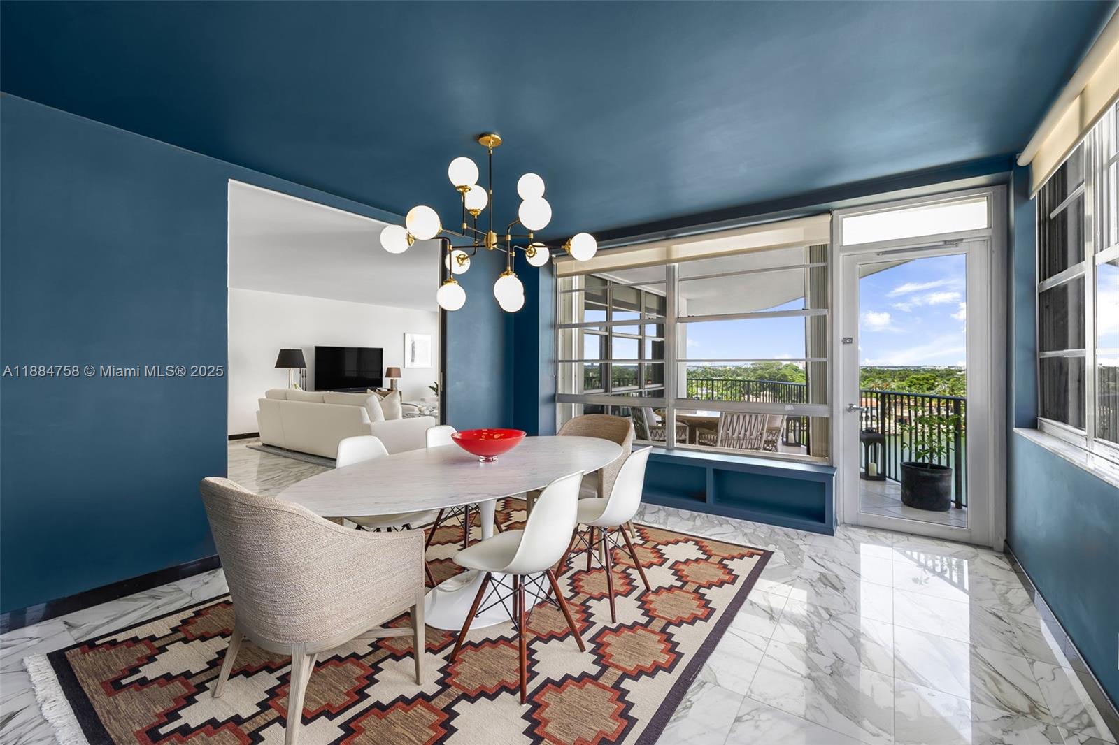 5660 Collins Ave # 8D