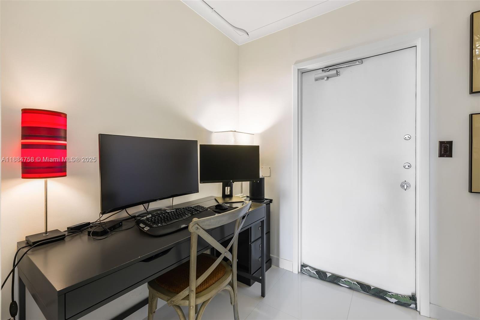 5660 Collins Ave # 8D