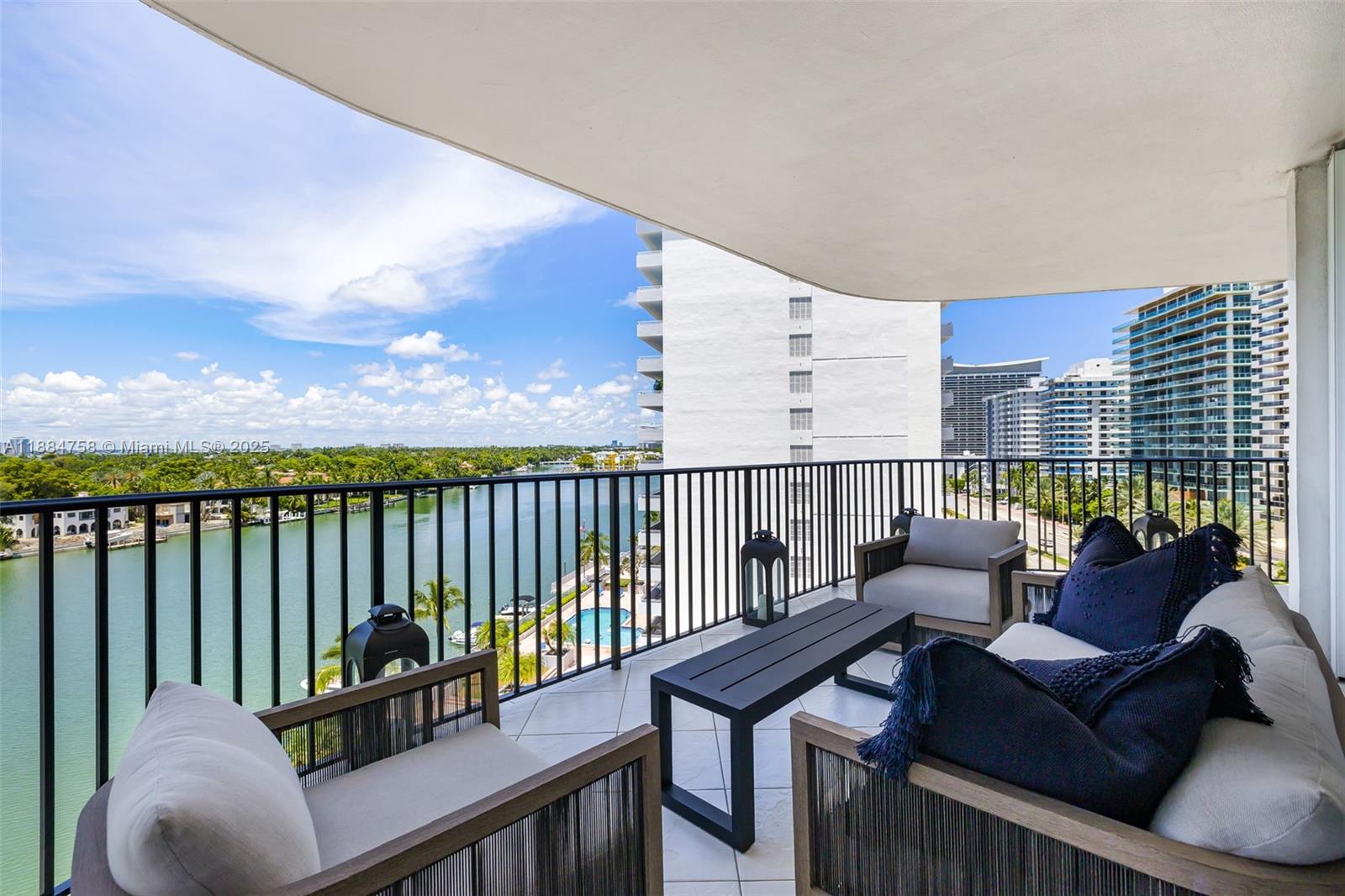 5660 Collins Ave # 8D