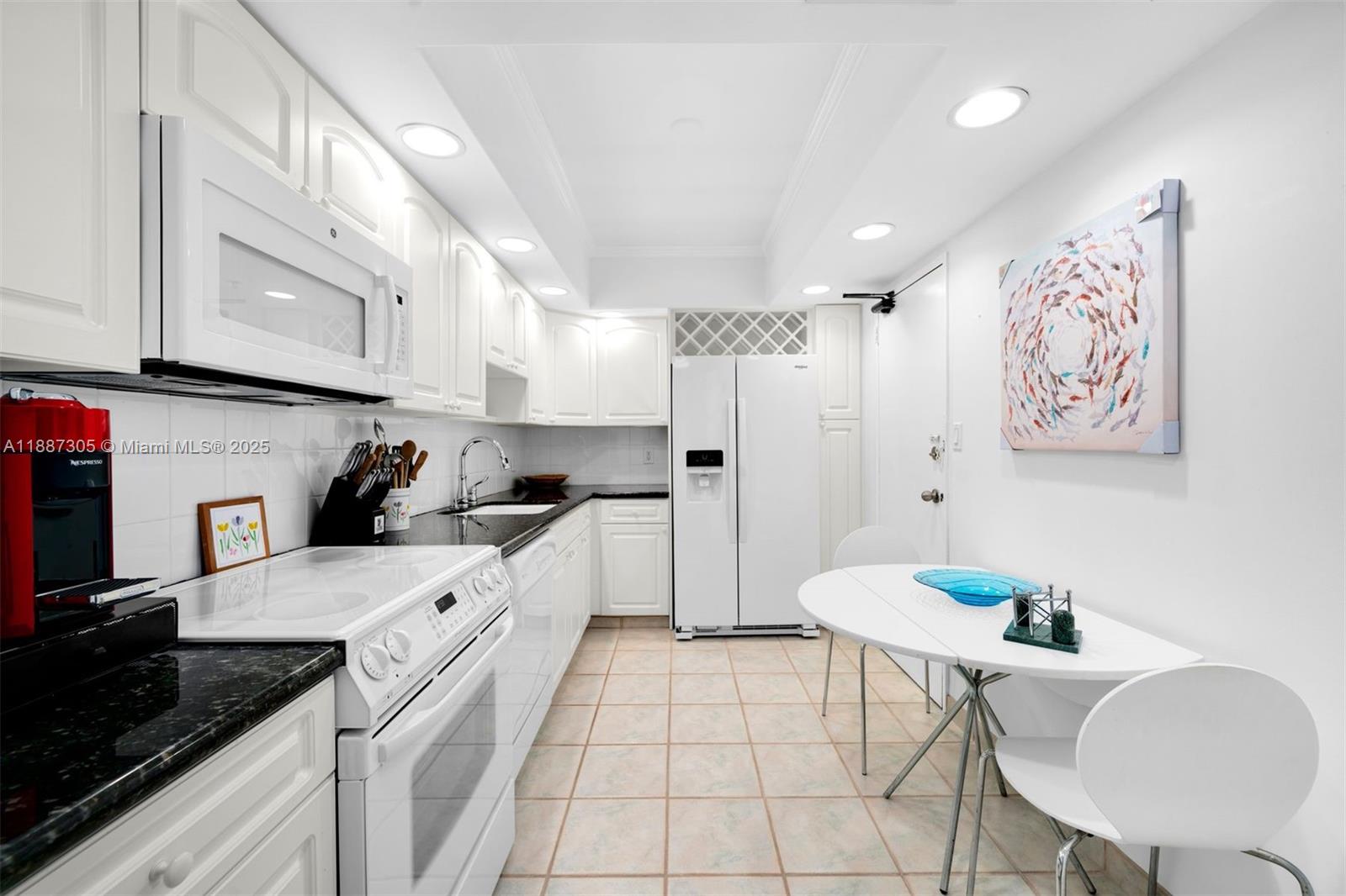 10185 Collins Ave # 519, Bal Harbour Unit: 519