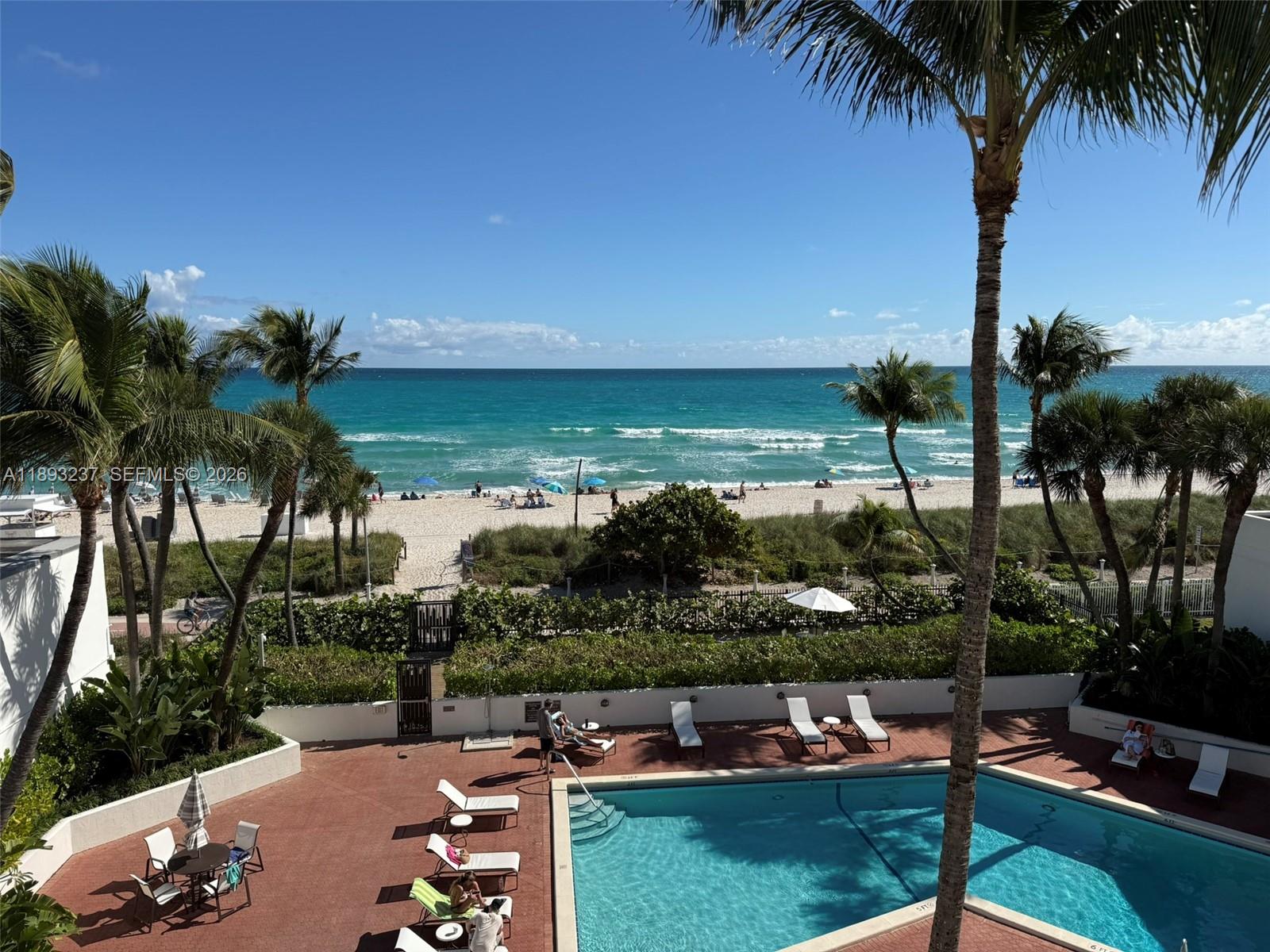 5415 Collins Ave # 304