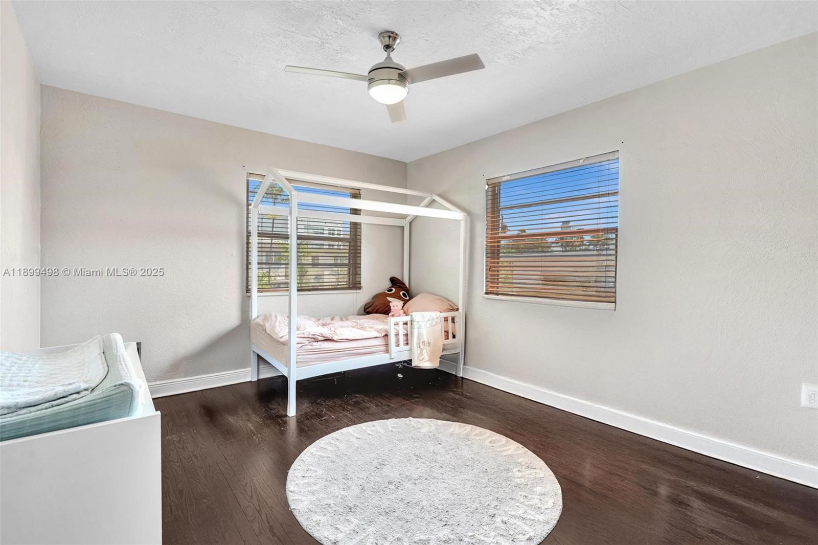 836 W 40th St, Miami Beach