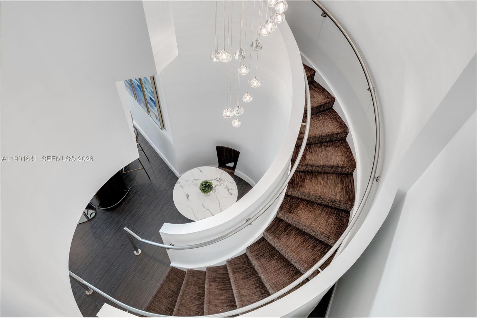 4391 Collins Ave # 512