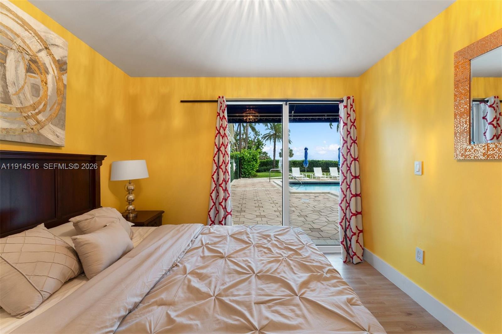 5025 Collins Ave # 1 Unit: PH-1