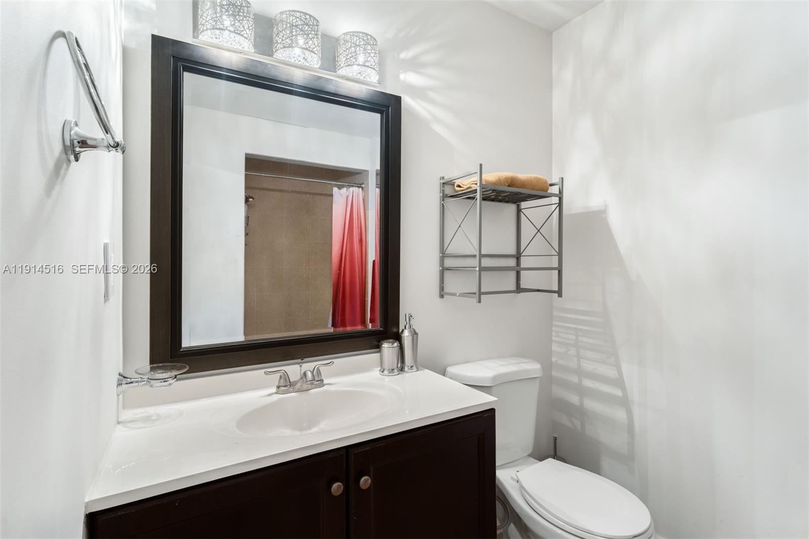 5025 Collins Ave # 1 Unit: PH-1