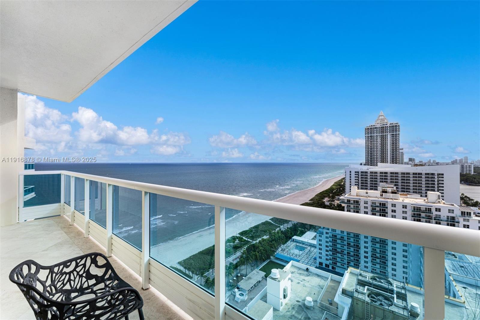 5025 Collins Ave # 1 Unit: PH-1