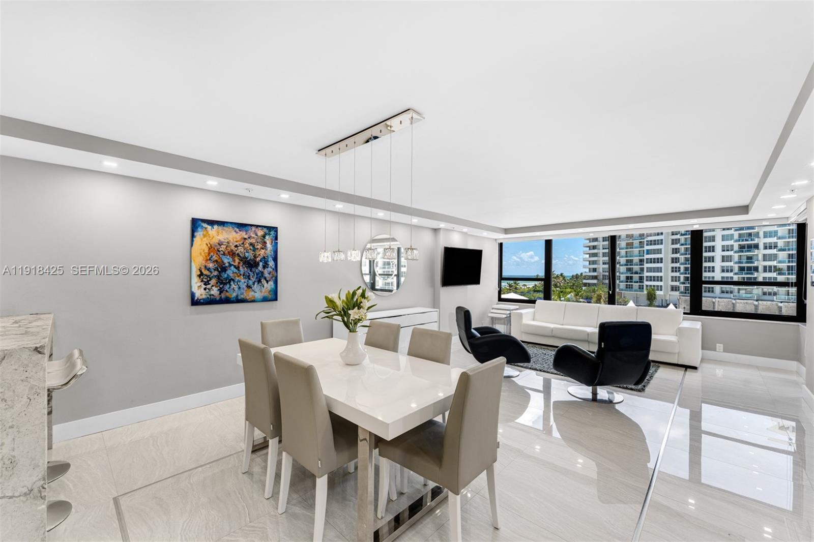 5225 Collins Ave # 603