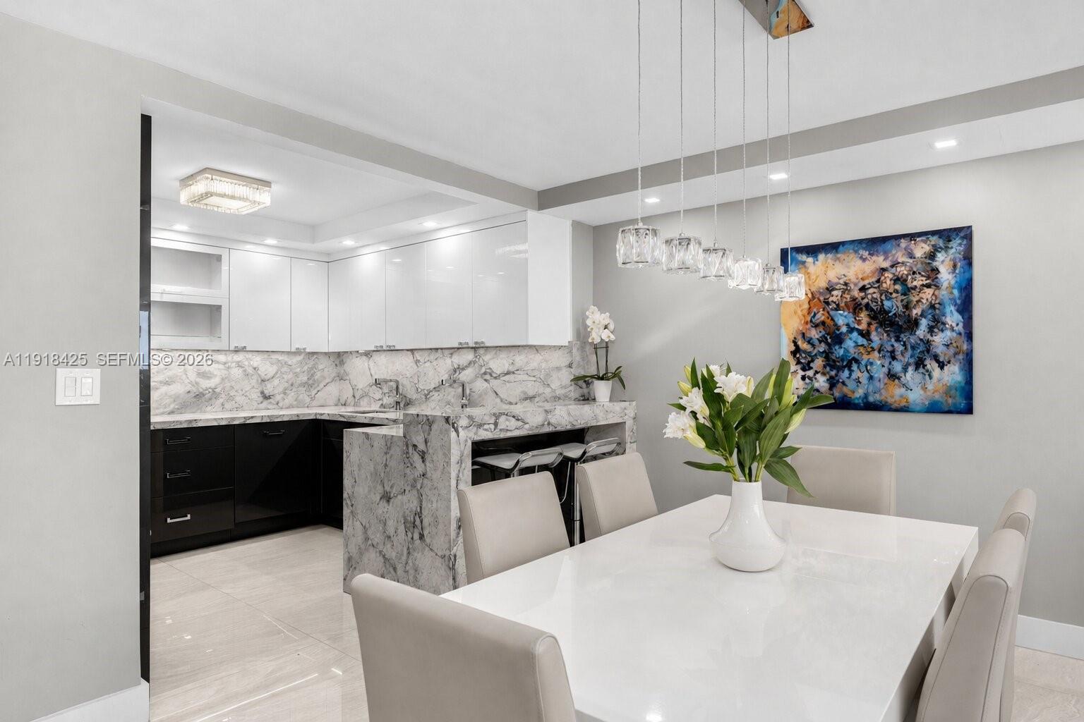 5225 Collins Ave # 603