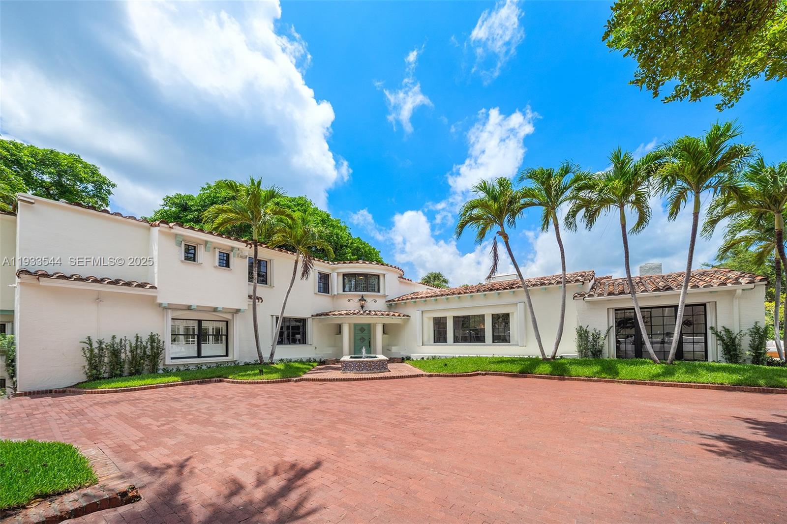 3500 Flamingo Dr