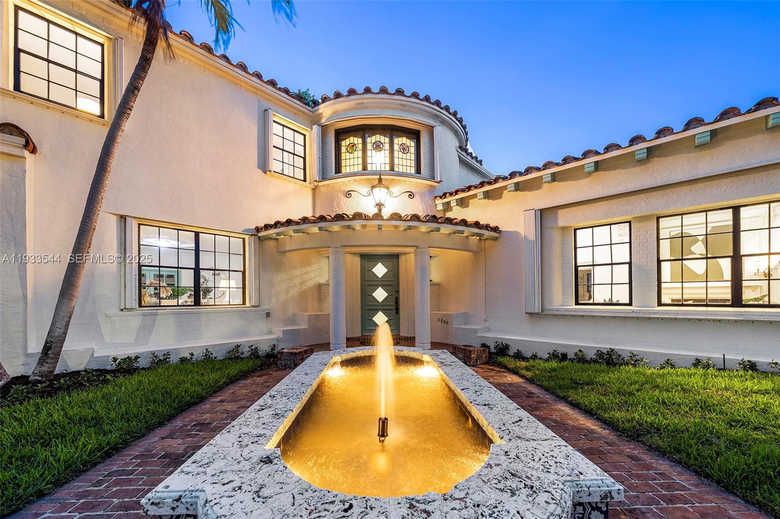 3500 Flamingo Dr