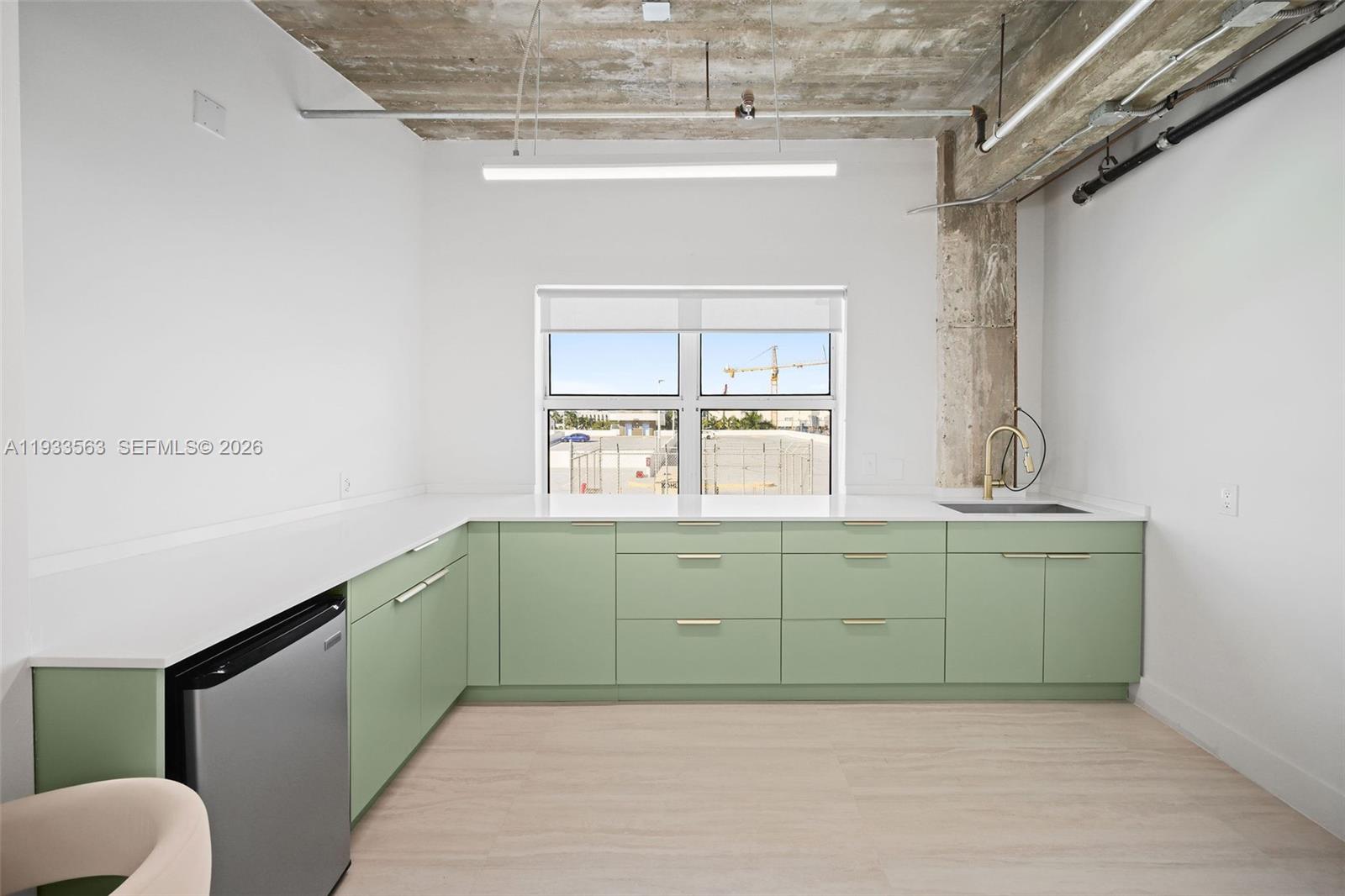 605 Lincoln Rd # 500