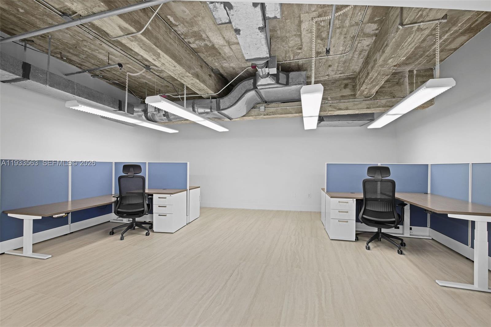 605 Lincoln Rd # 500