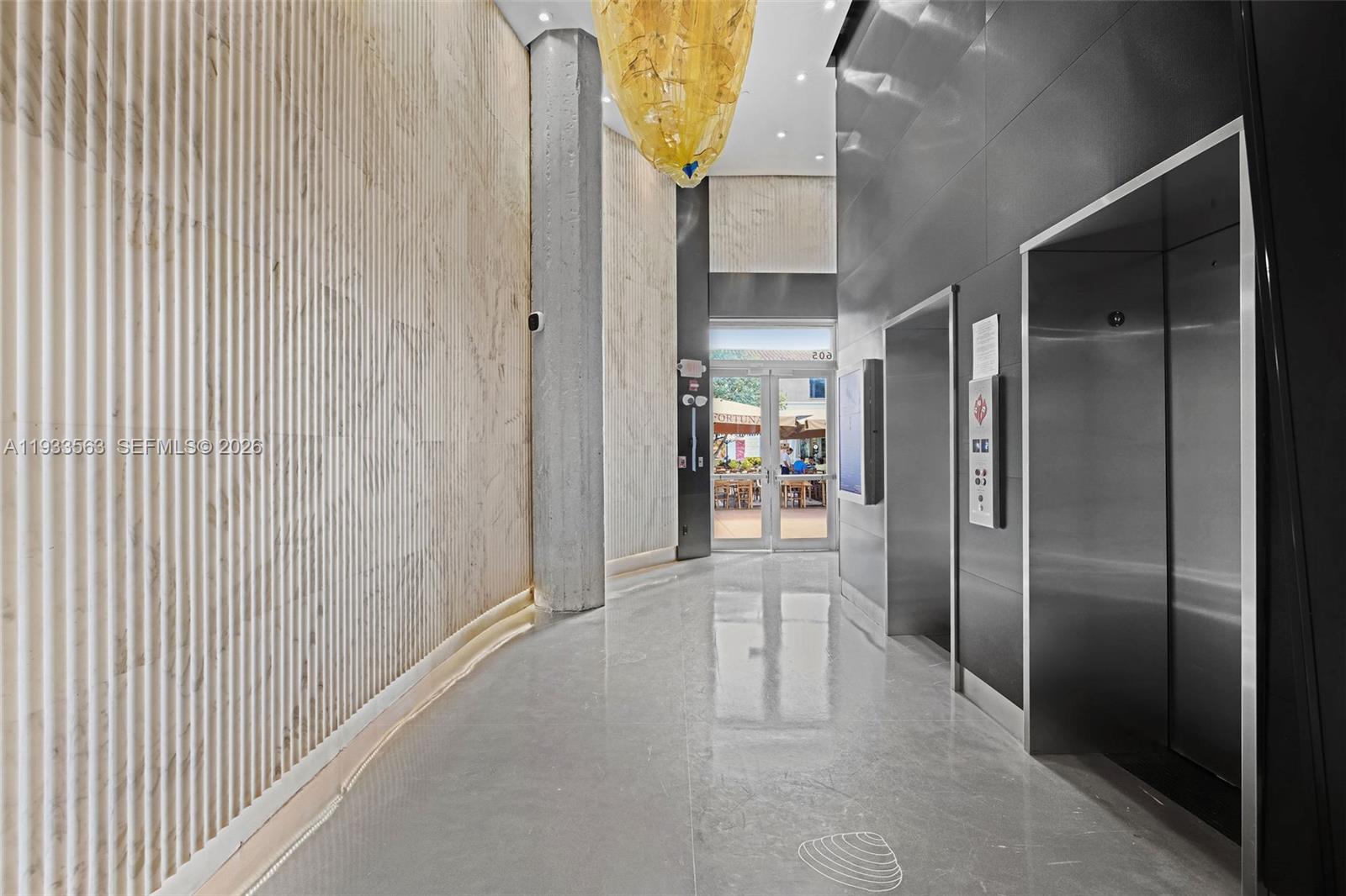 605 Lincoln Rd # 500