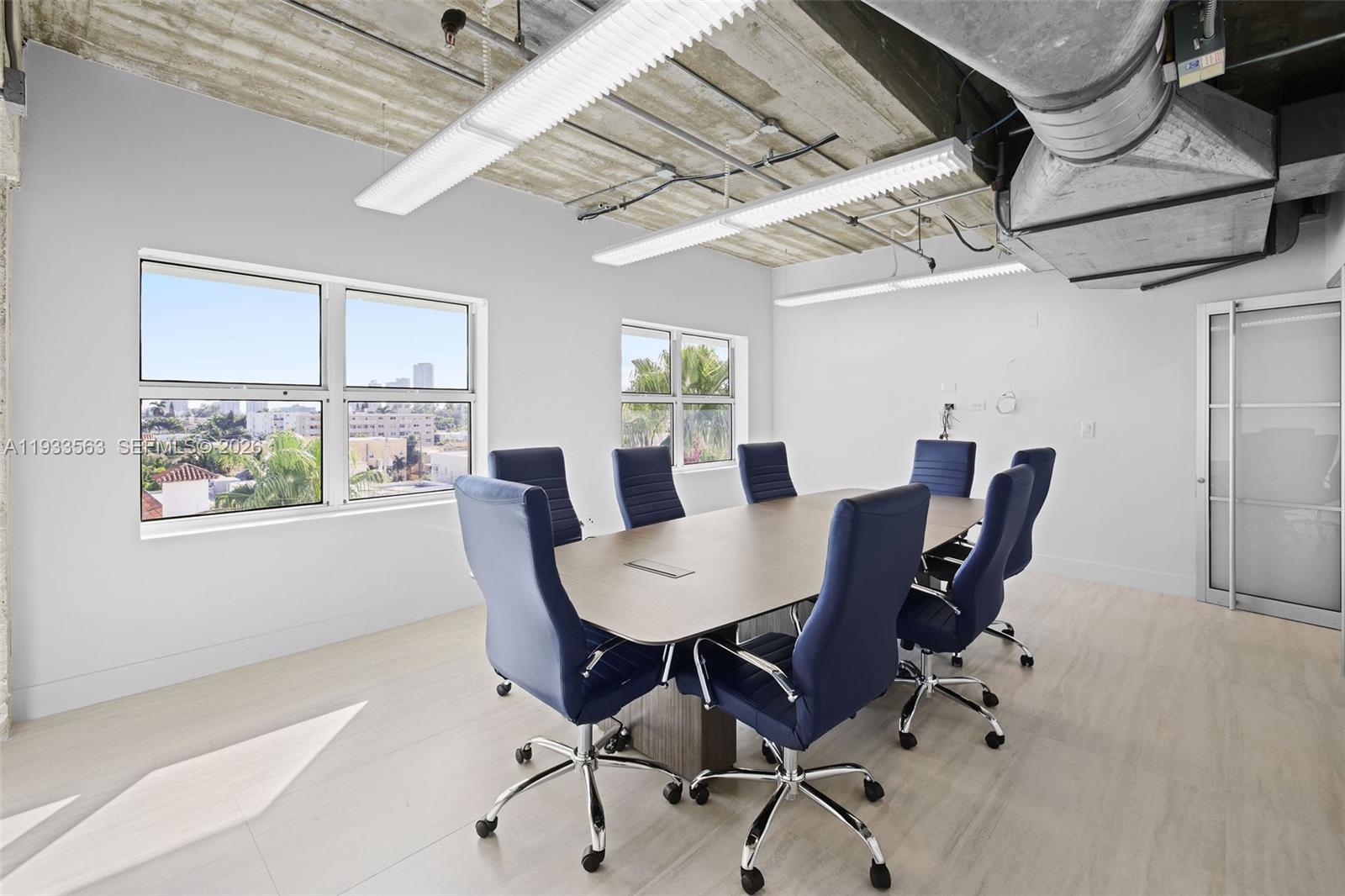 605 Lincoln Rd # 500