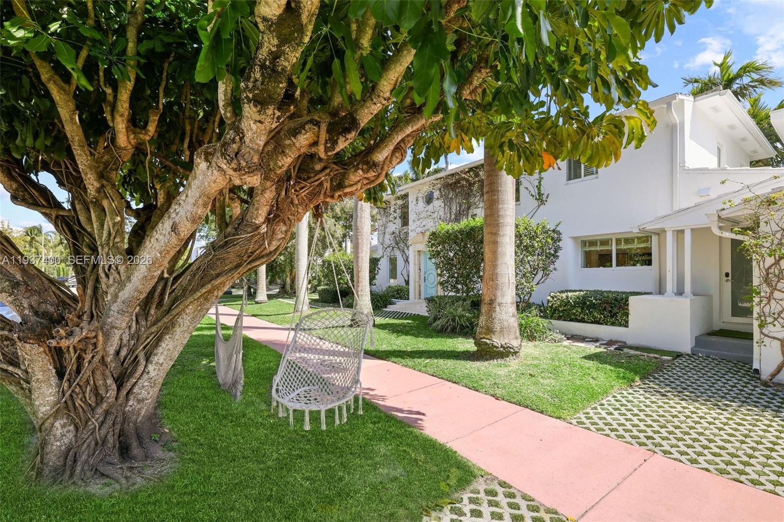 4490 Royal Palm Ave
