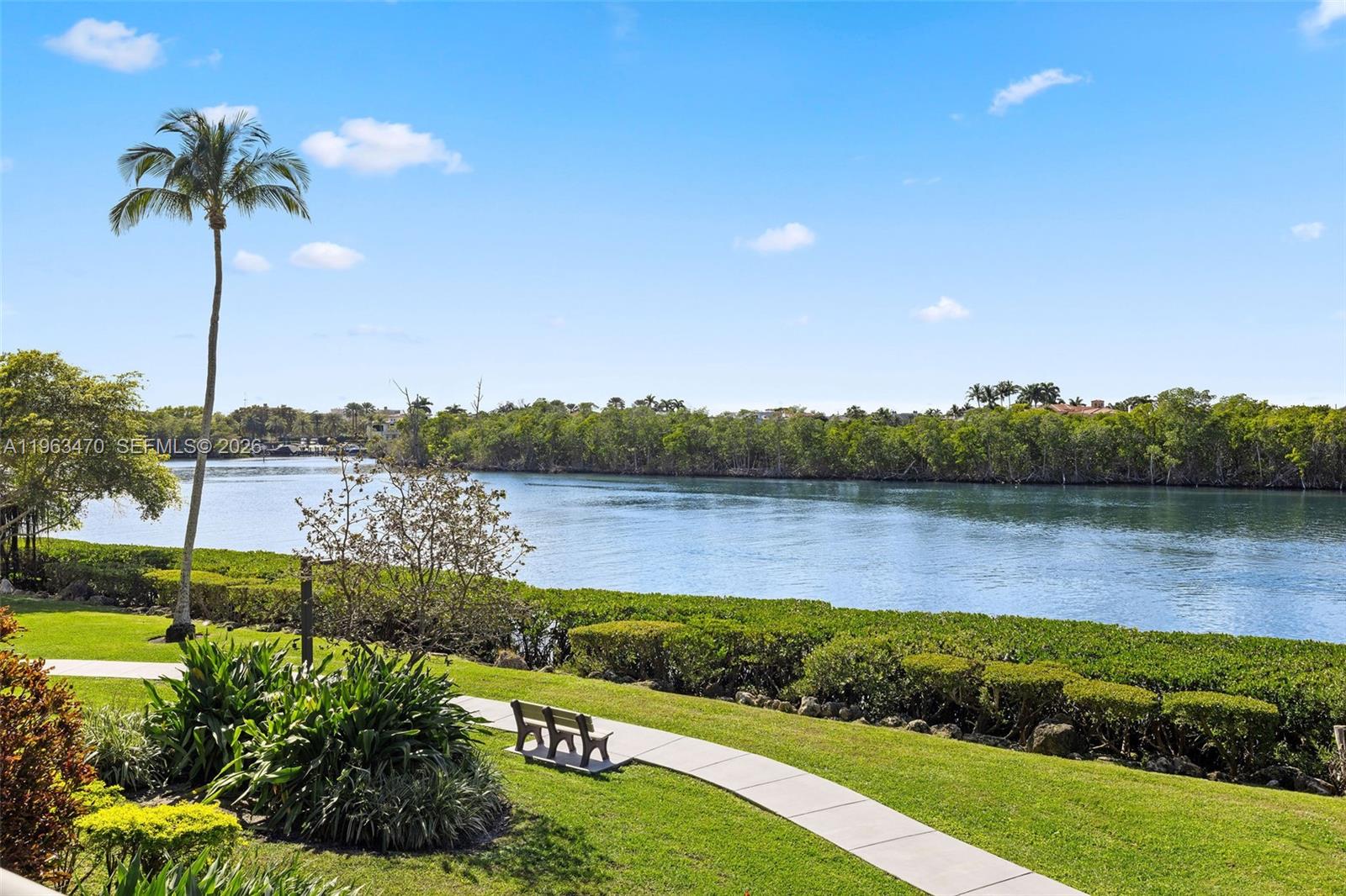 4201 N Ocean Blvd # 208