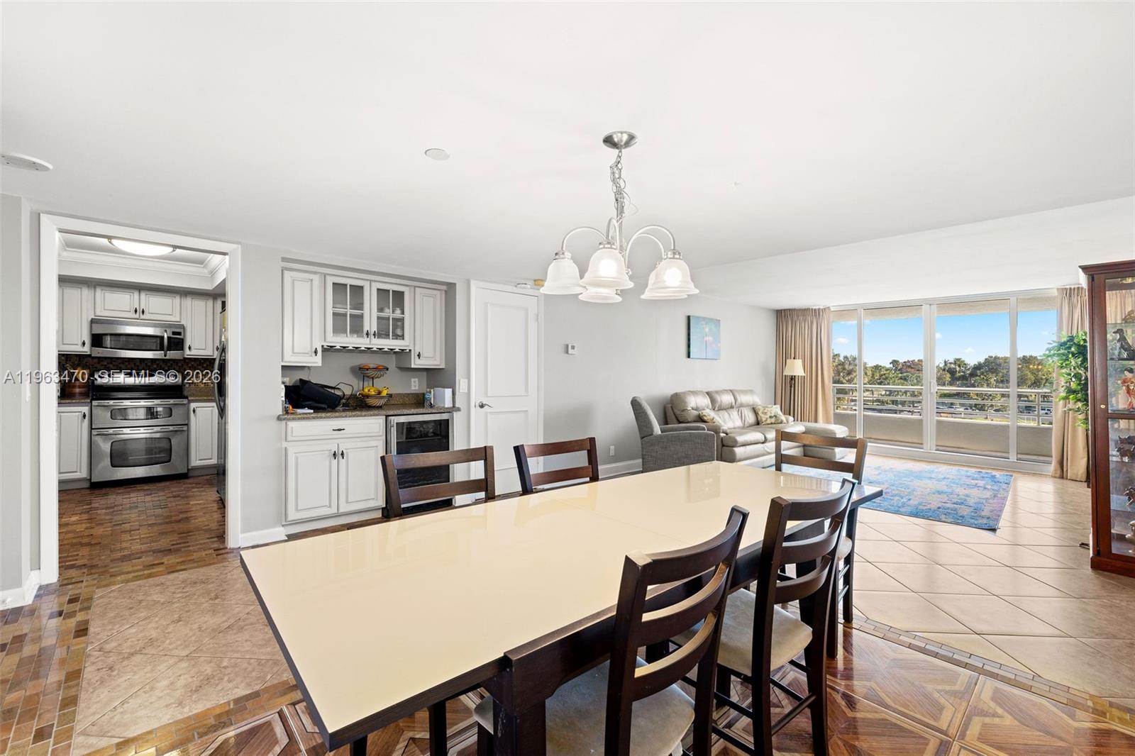 4201 N Ocean Blvd # 208