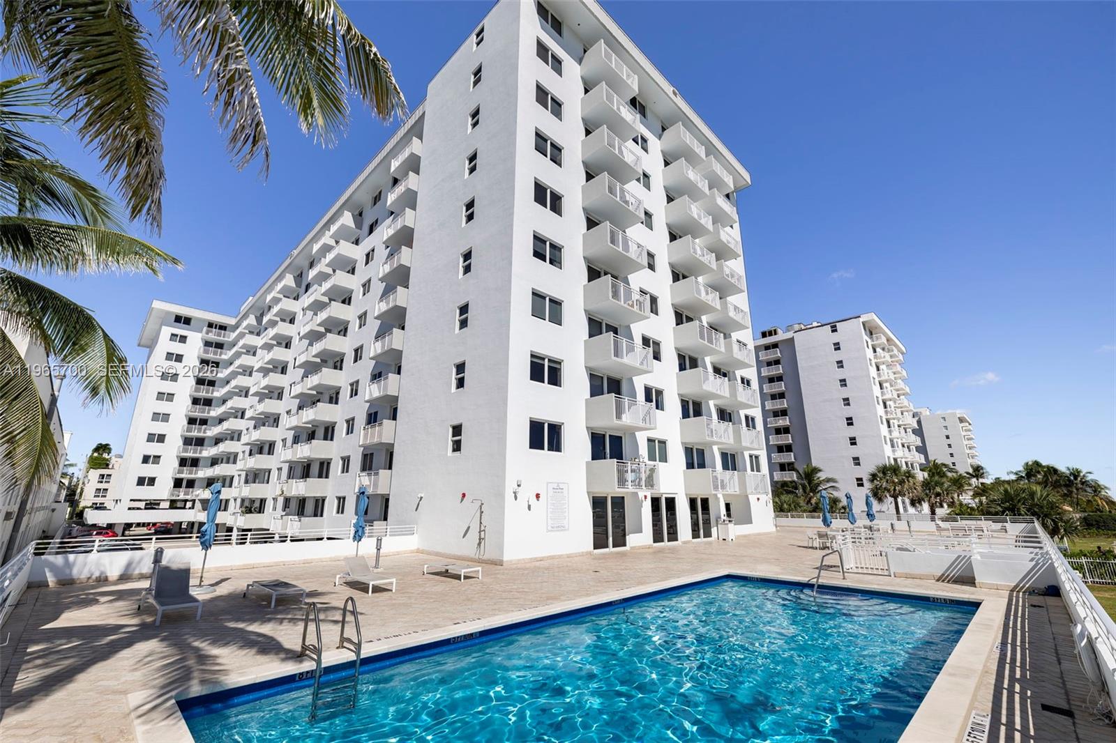 345 Ocean Dr # 718