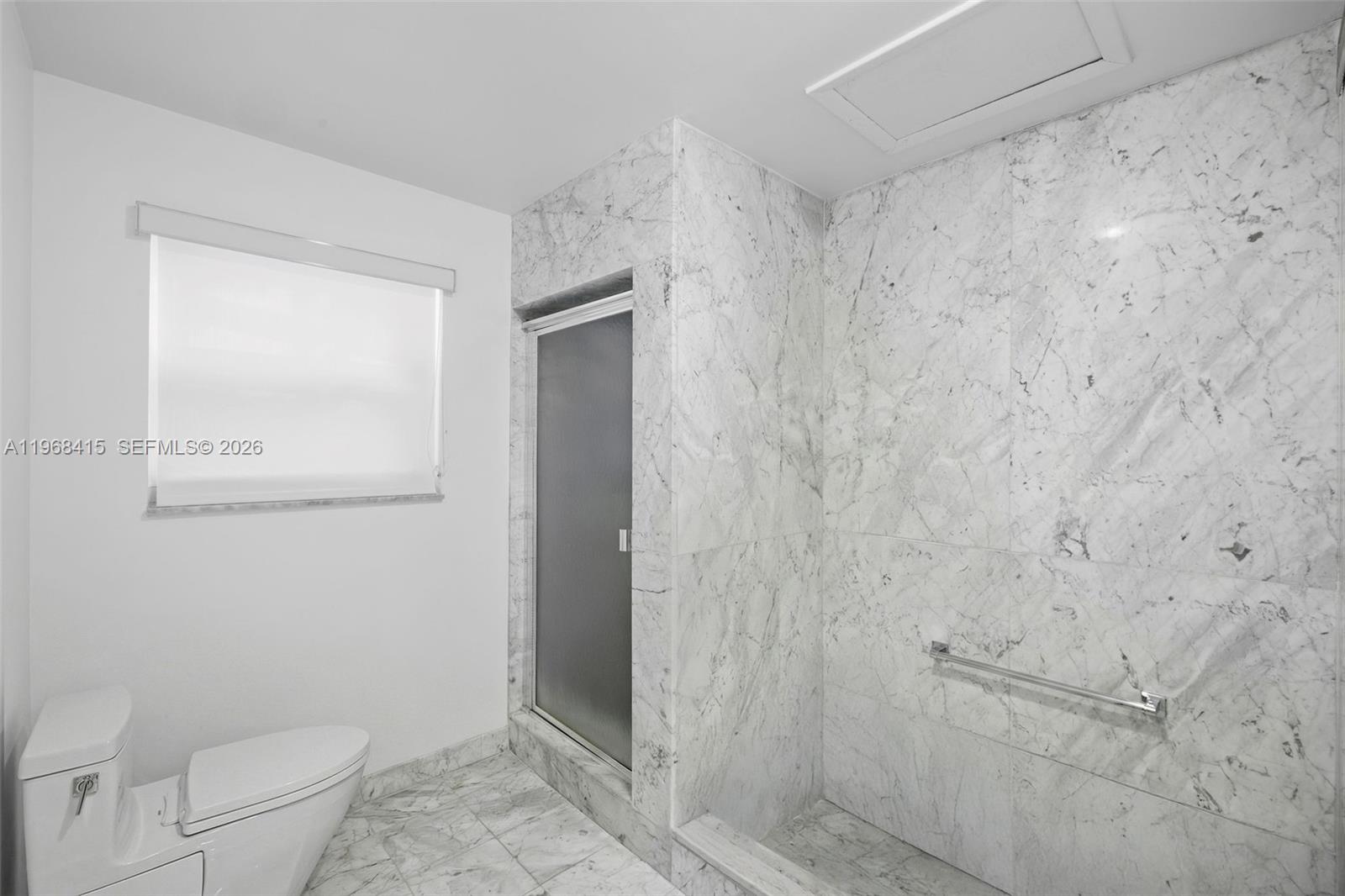 4925 Collins Ave # 1A