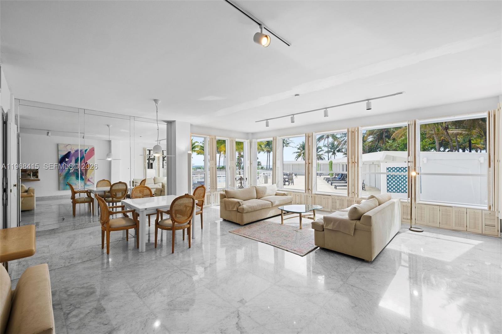 4925 Collins Ave # 1A