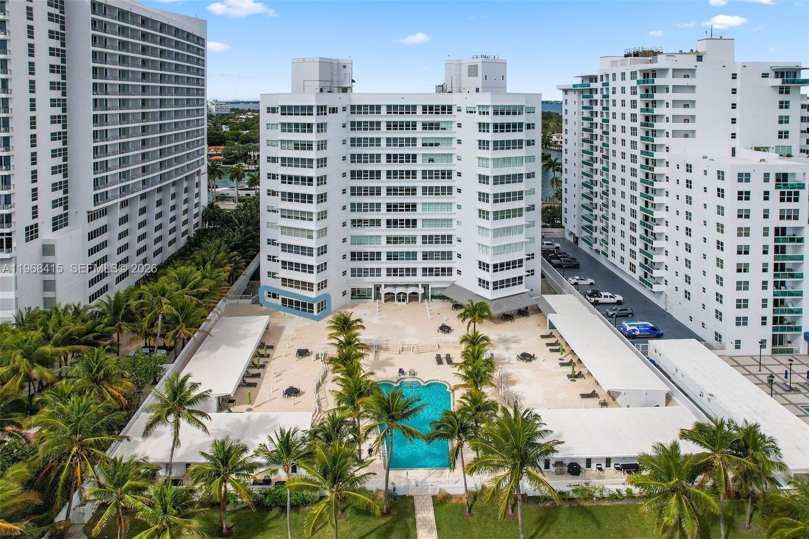 4925 Collins Ave # 1A