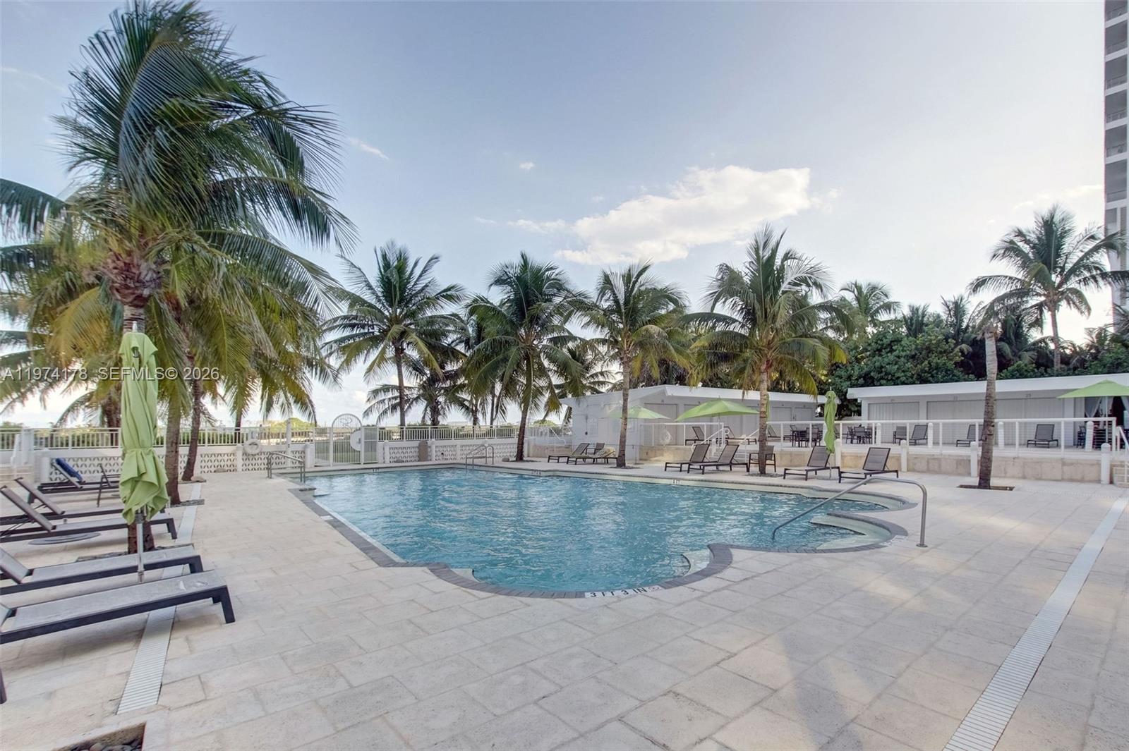 4925 Collins Ave # 8G