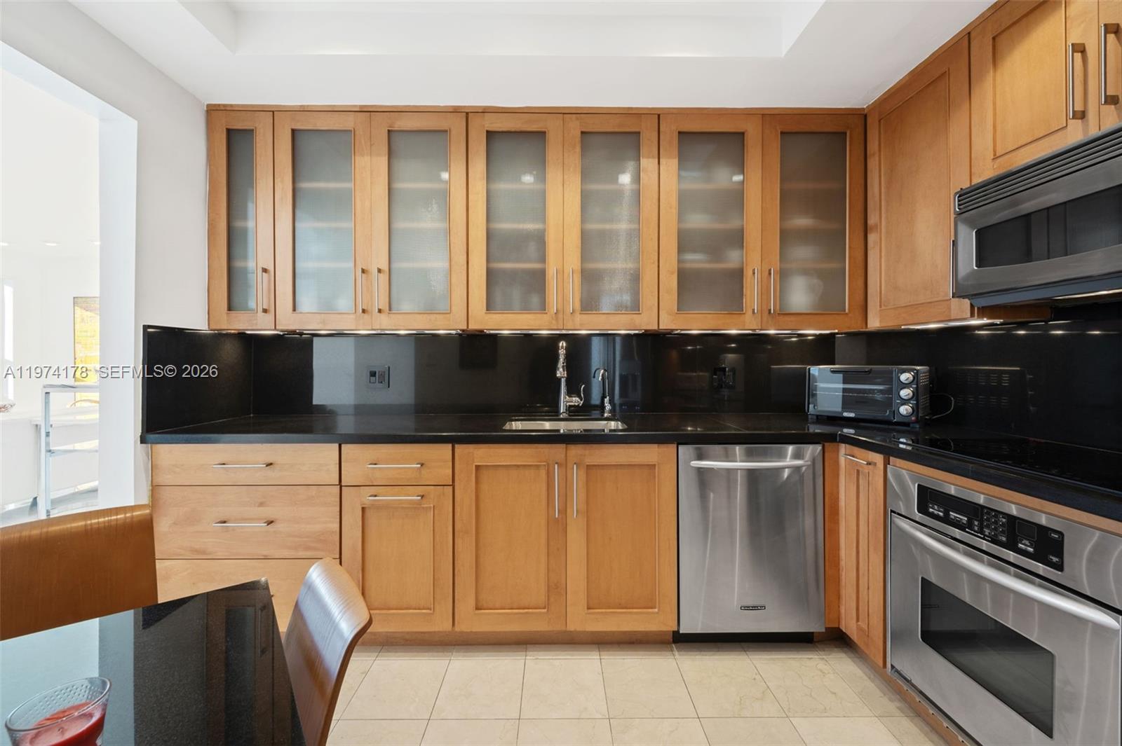 4925 Collins Ave # 8G