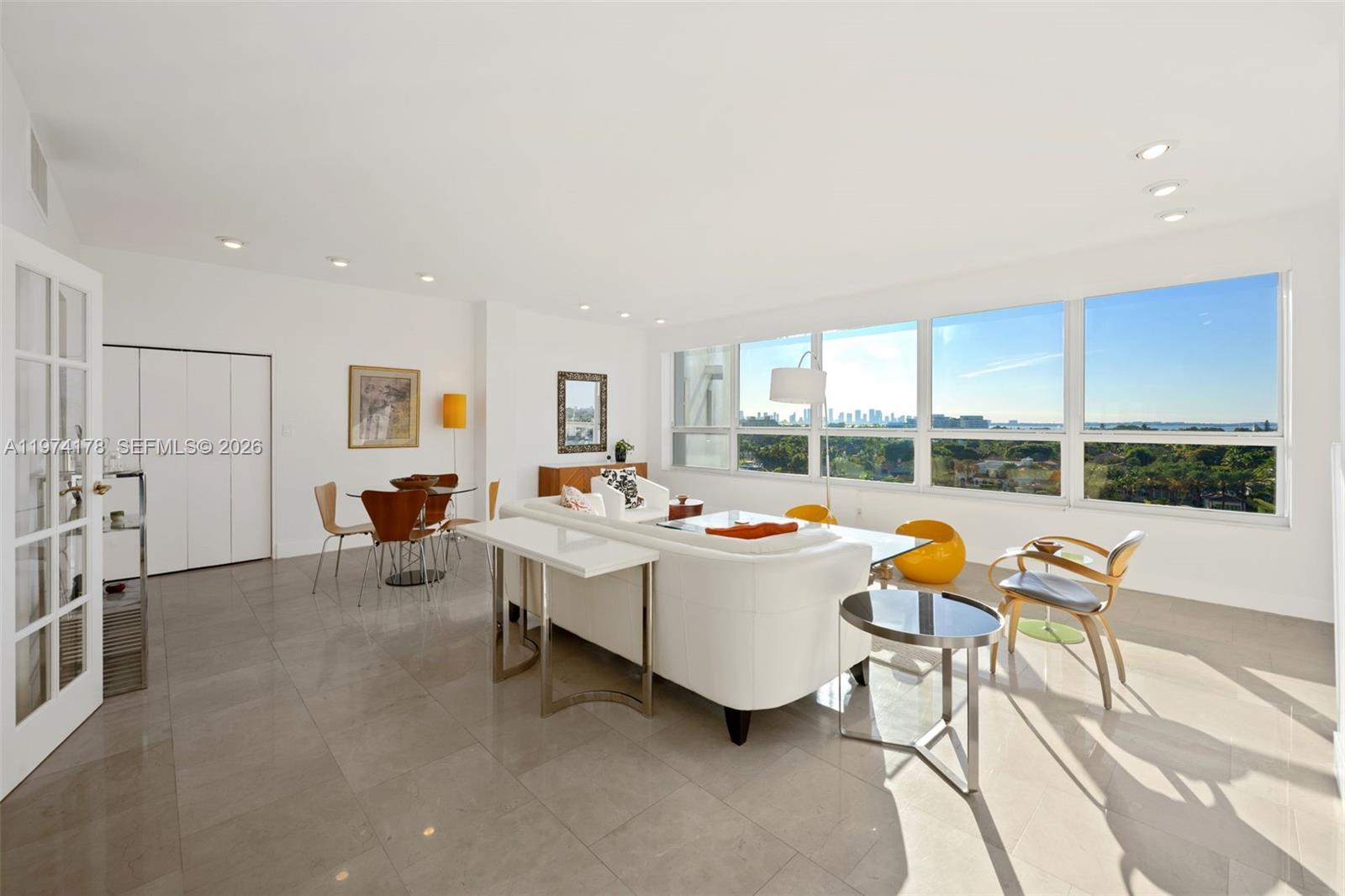 4925 Collins Ave # 8G